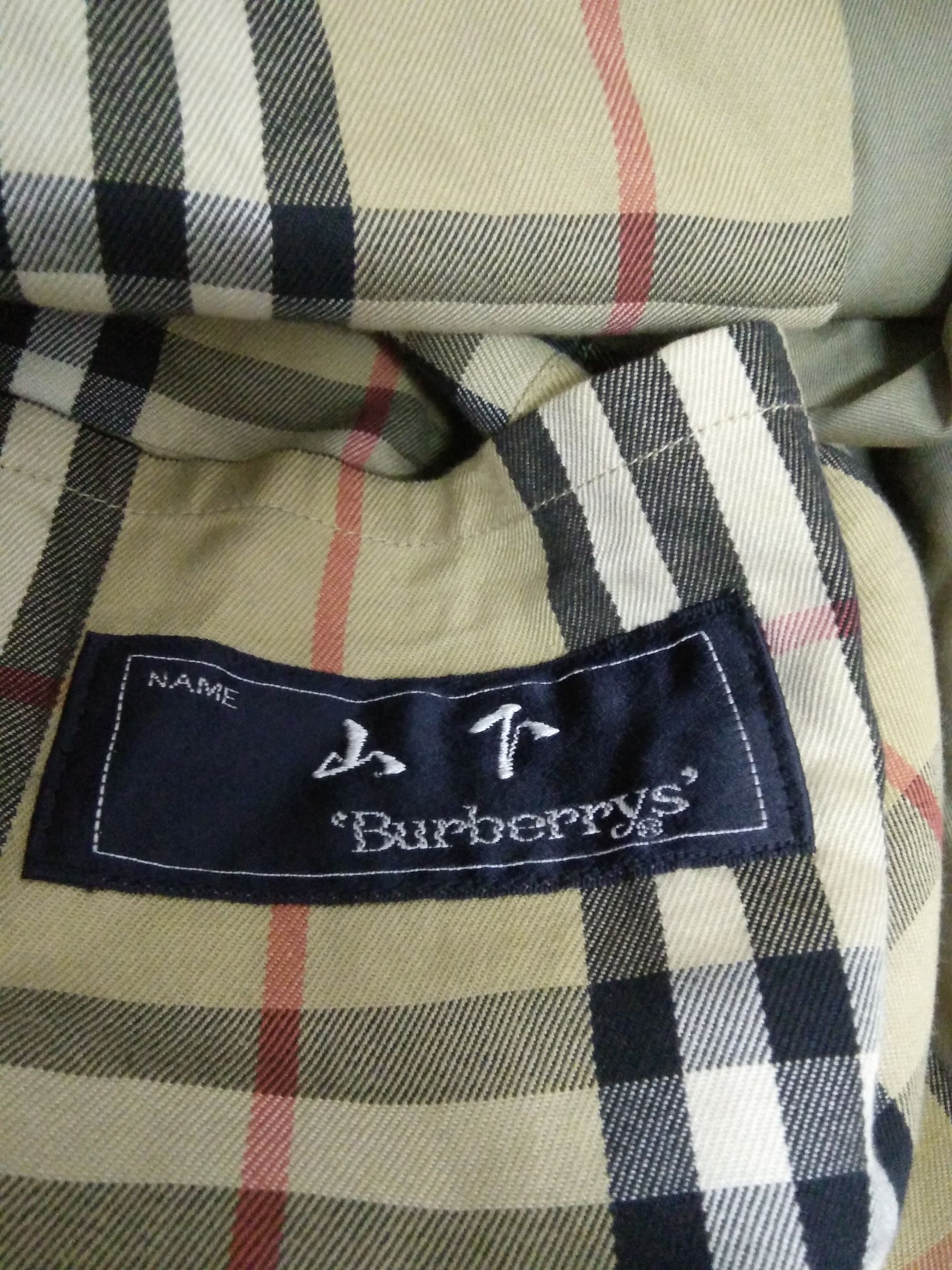Burberry BURBERRY NOVA CHECK TRENCH COAT (A331) Size US M / EU 48-50 / 2 - 5 Thumbnail