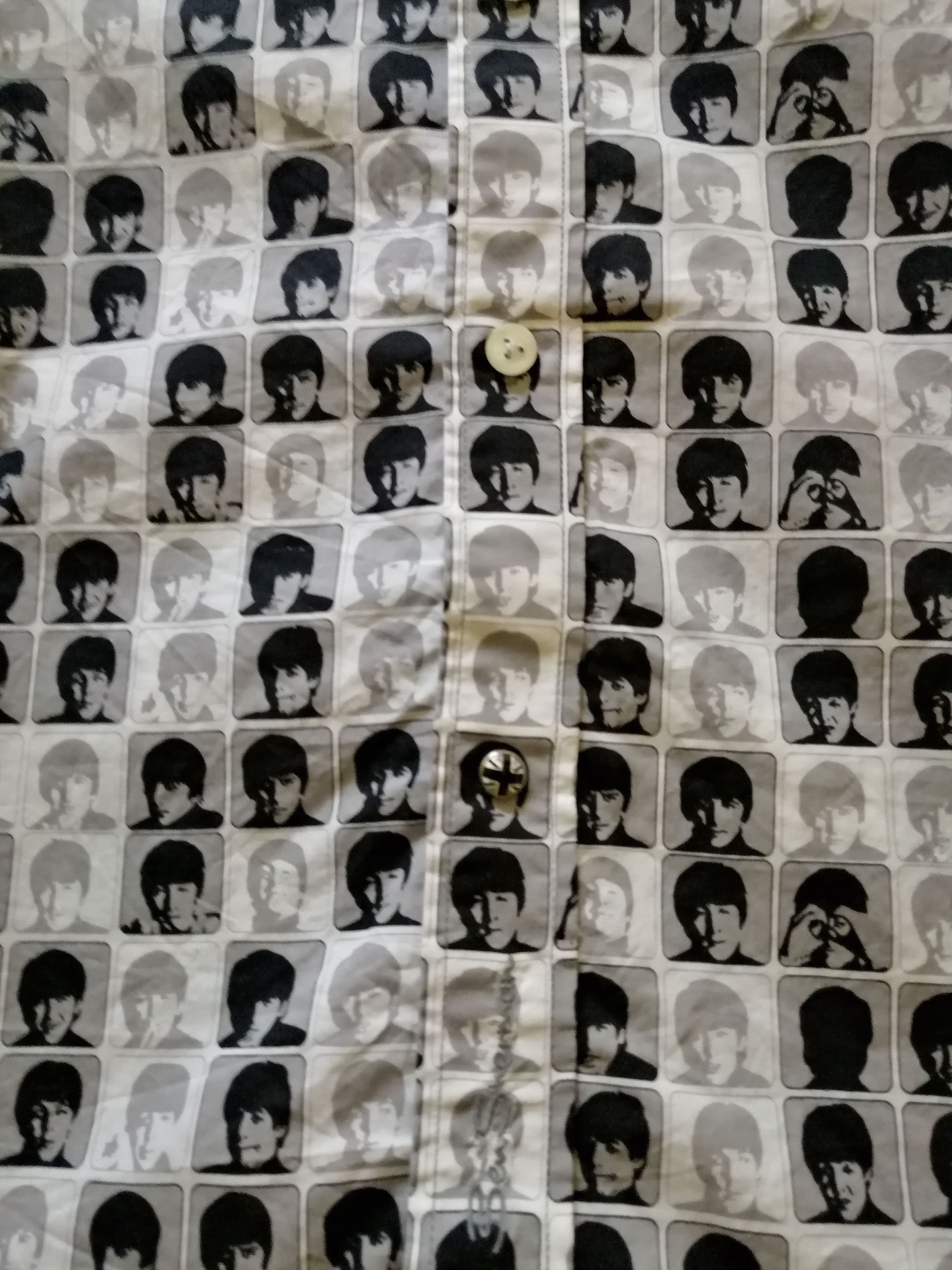 Ben Sherman BEN SHERMAN X THE BEATLES FULL PRINT Shirt Size US S / EU 44-46 / 1 - 5 Thumbnail