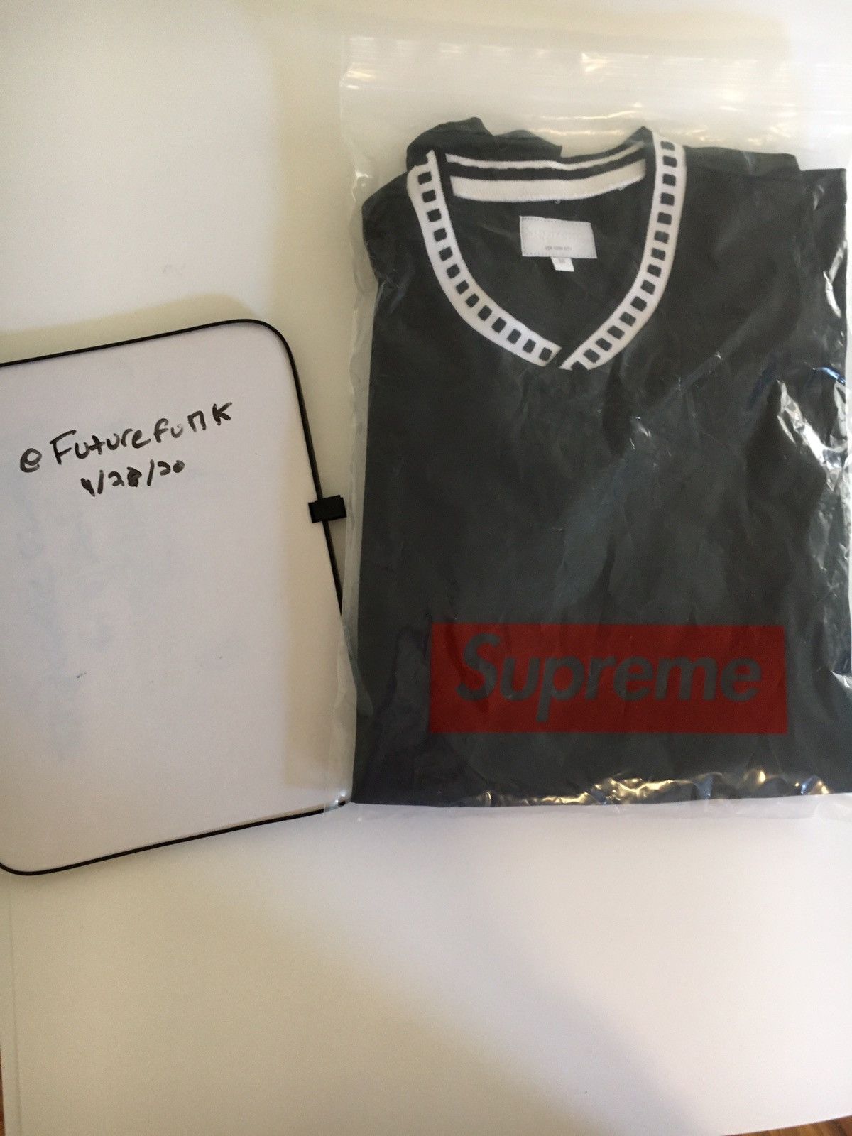 ウェア knmen127-0055 Supreme Soccer Jersey 1270276_00.png.png