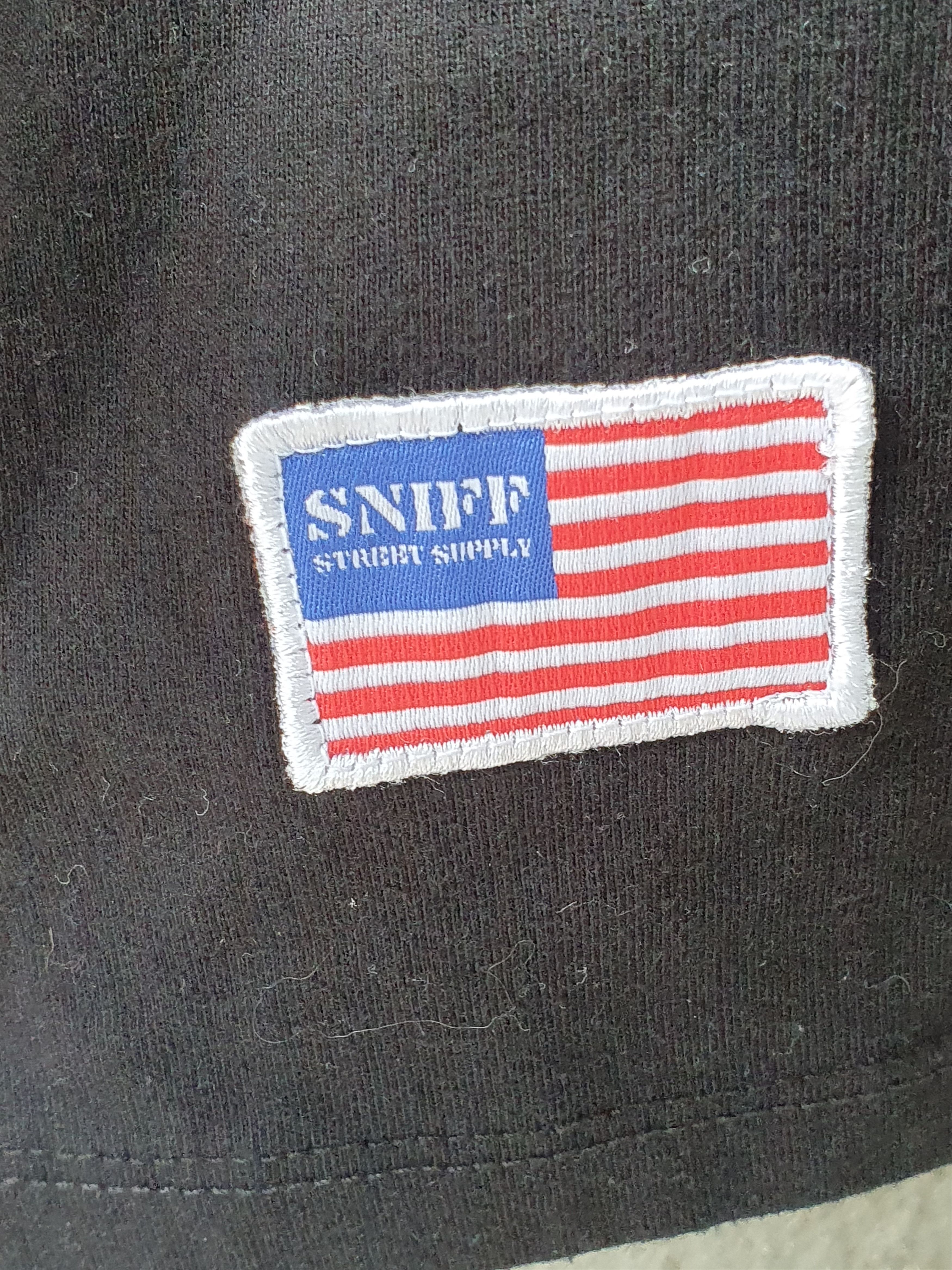 Other Sniff Street Supply front pocket SWAG t-shirt,size L Size US L / EU 52-54 / 3 - 5 Thumbnail