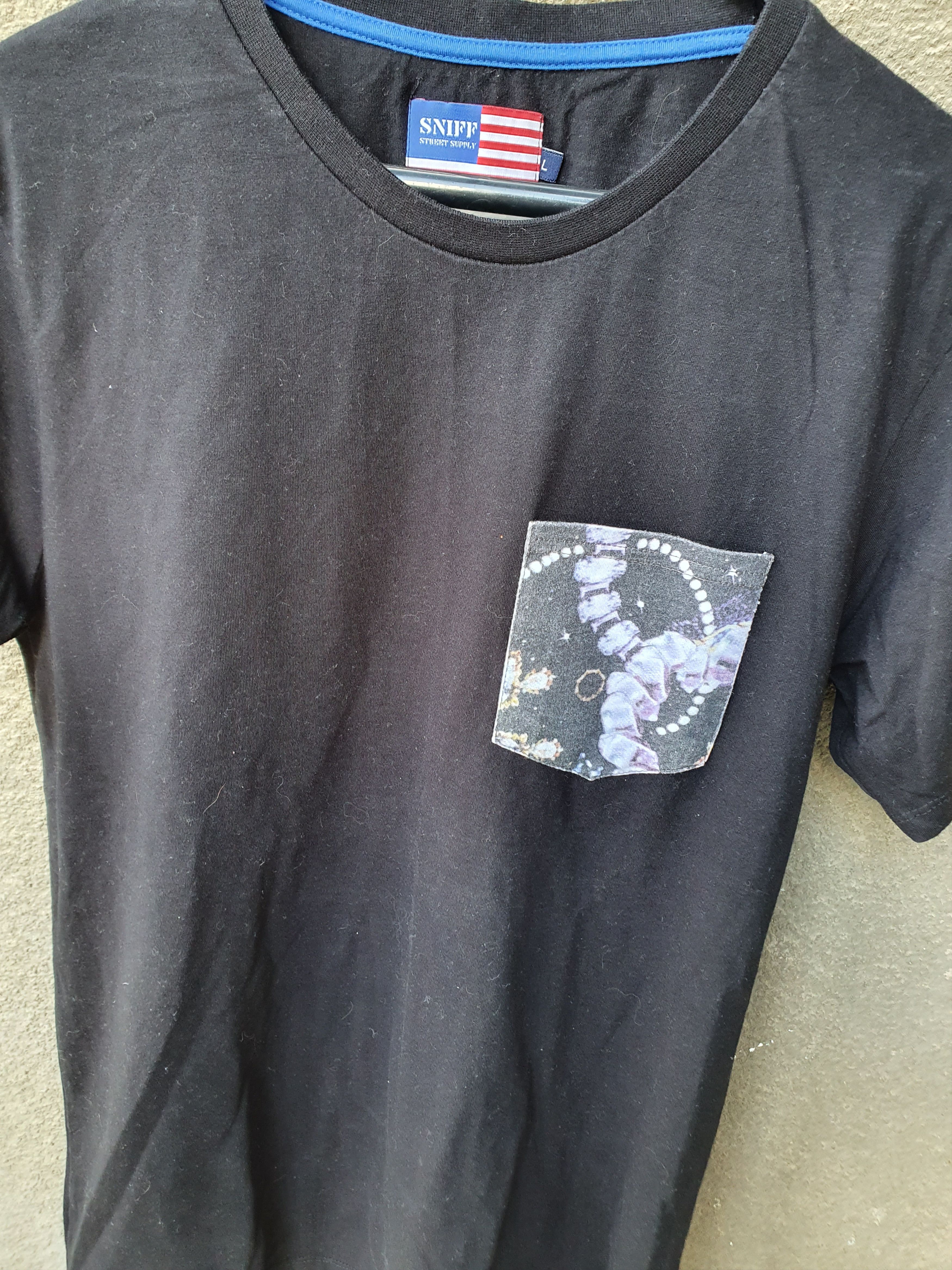Other Sniff Street Supply front pocket SWAG t-shirt,size L Size US L / EU 52-54 / 3 - 2 Thumbnail