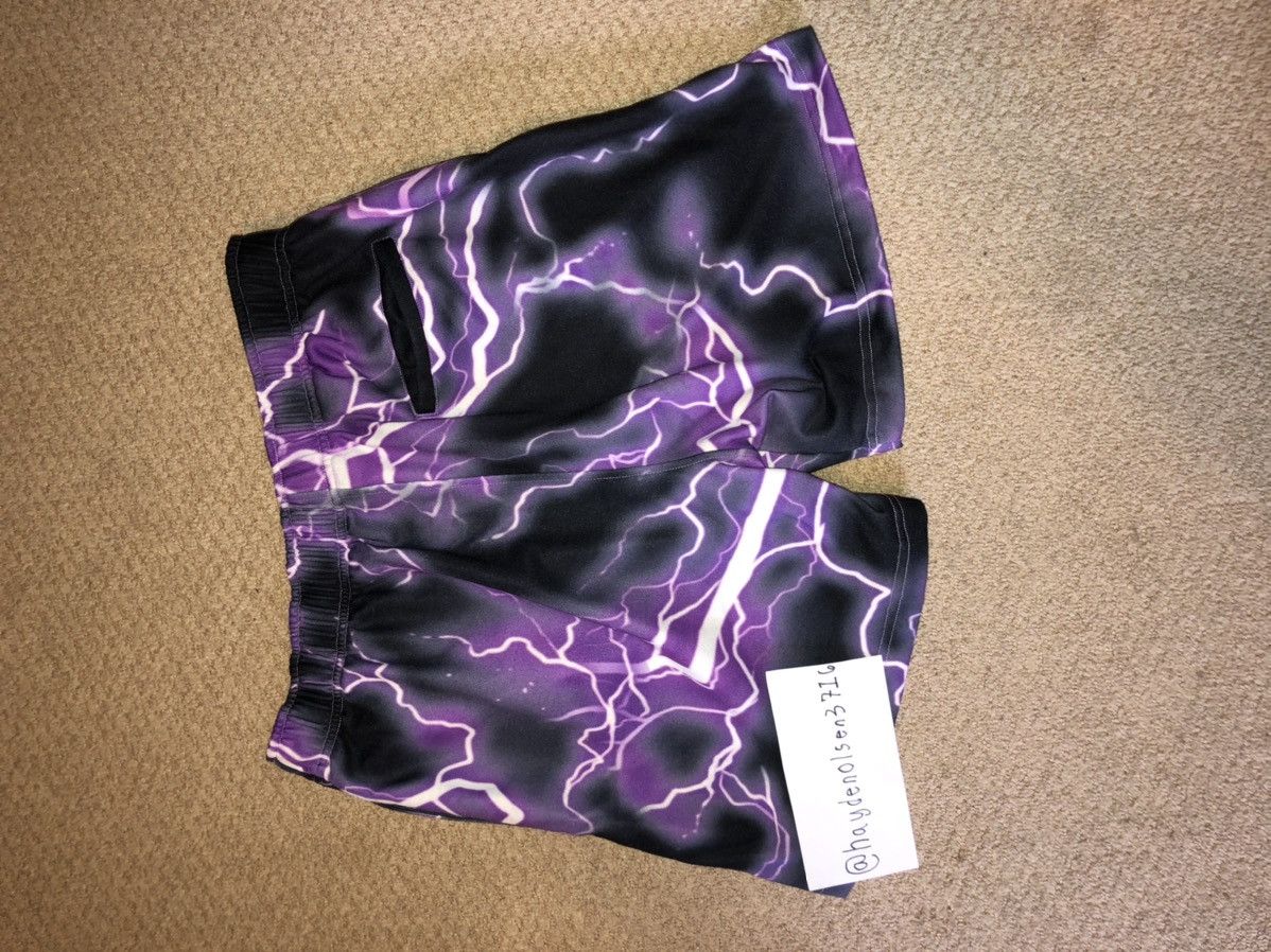 Worldwide Youth x Lil Tecca Black shops & White Flame Athletic Shorts Medium