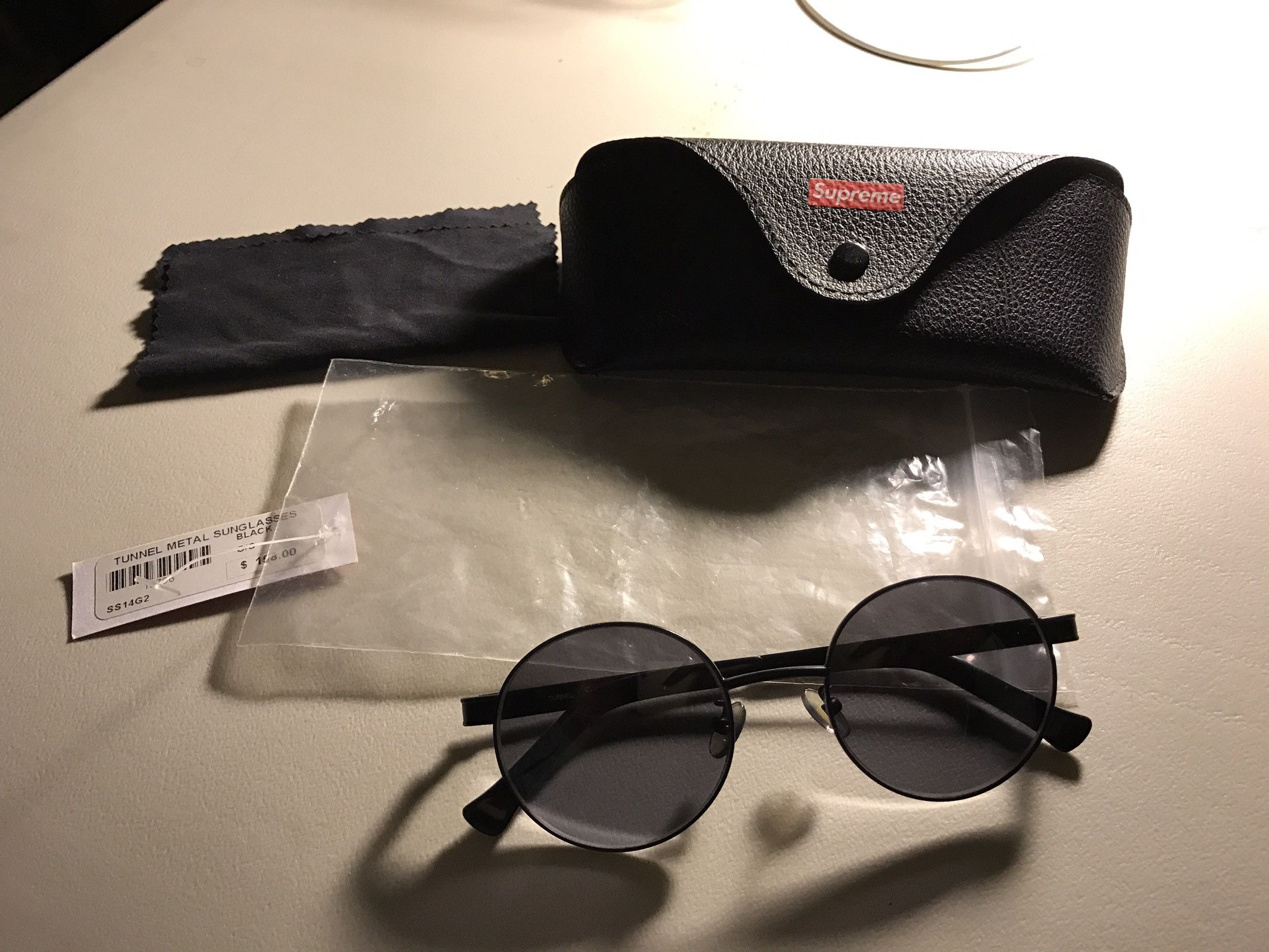 Supreme on sale tunnel sunglasses