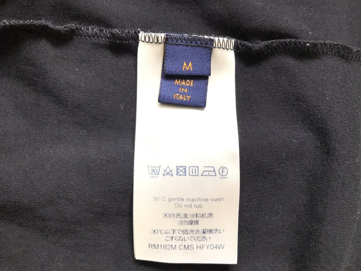 Louis Vuitton Louis Vuitton “Have A Vuitton Day” Upside down LV !! Size US M / EU 48-50 / 2 - 3 Thumbnail