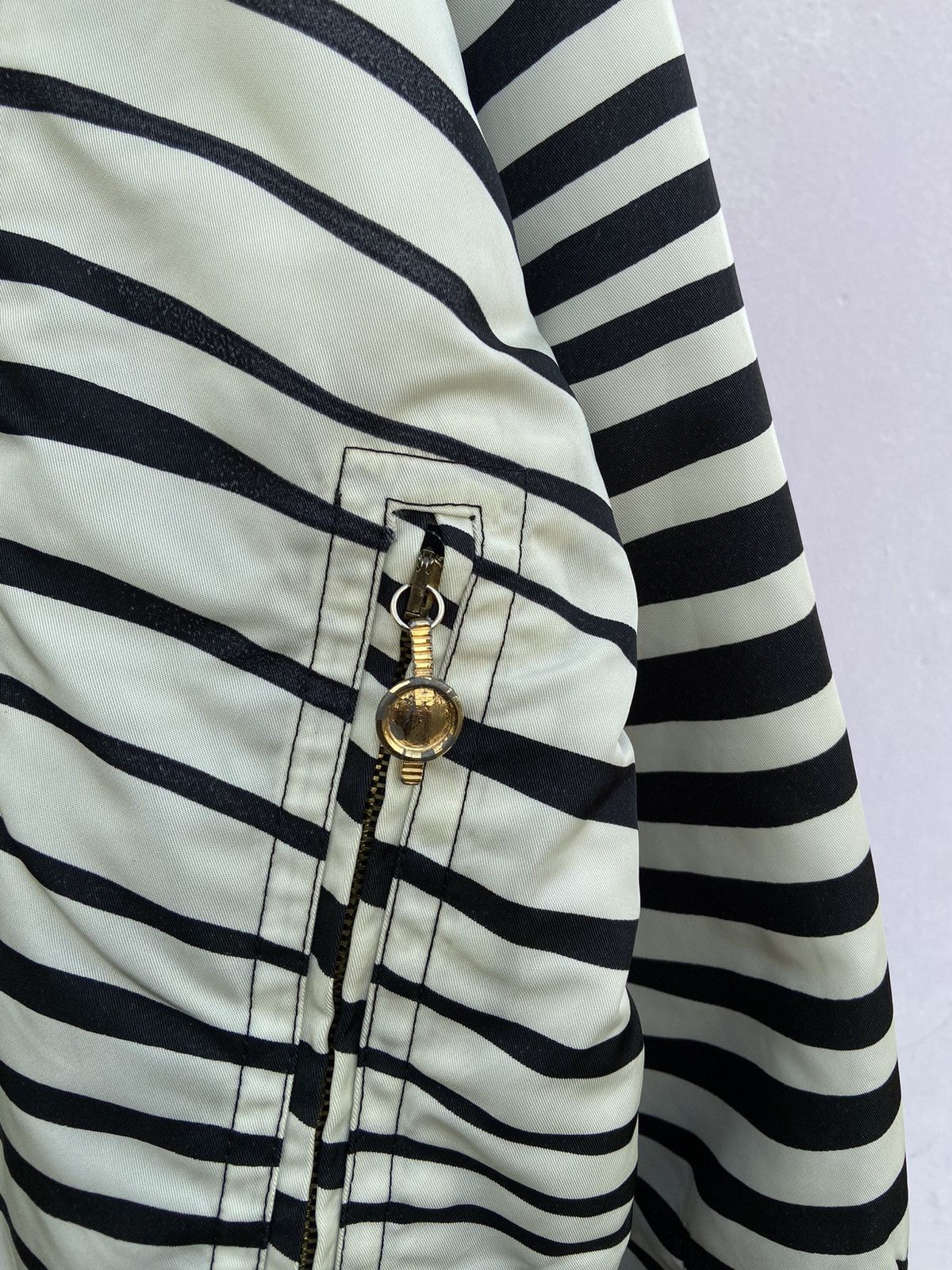 Versace Vintage Gianni Versace Zebra Printed Jacket Size US M / EU 48-50 / 2 - 7 Thumbnail