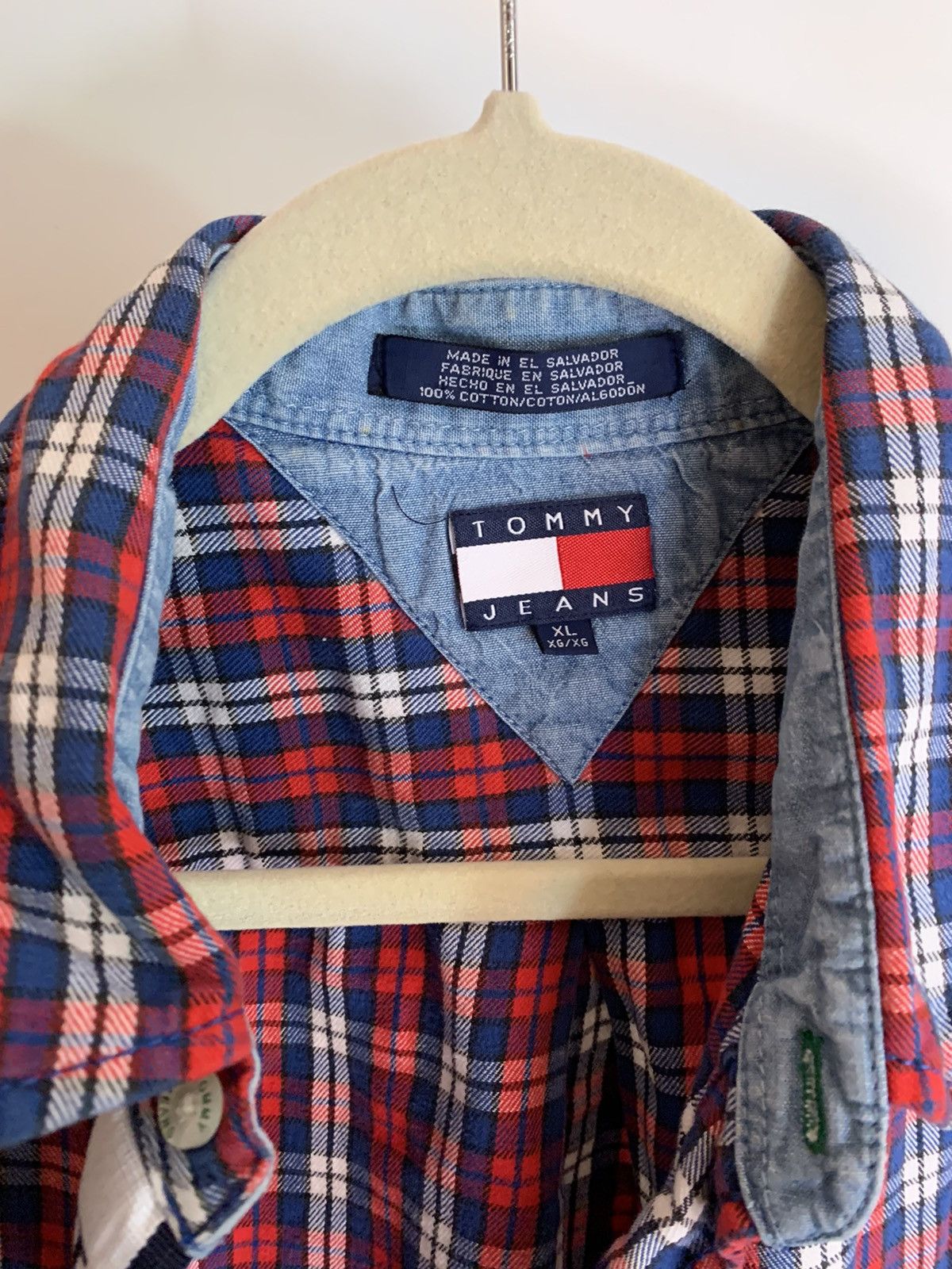 Tommy Hilfiger Vintage Tommy Hilfiger Flannel denim Shirt Size US XL / EU 56 / 4 - 2 Thumbnail