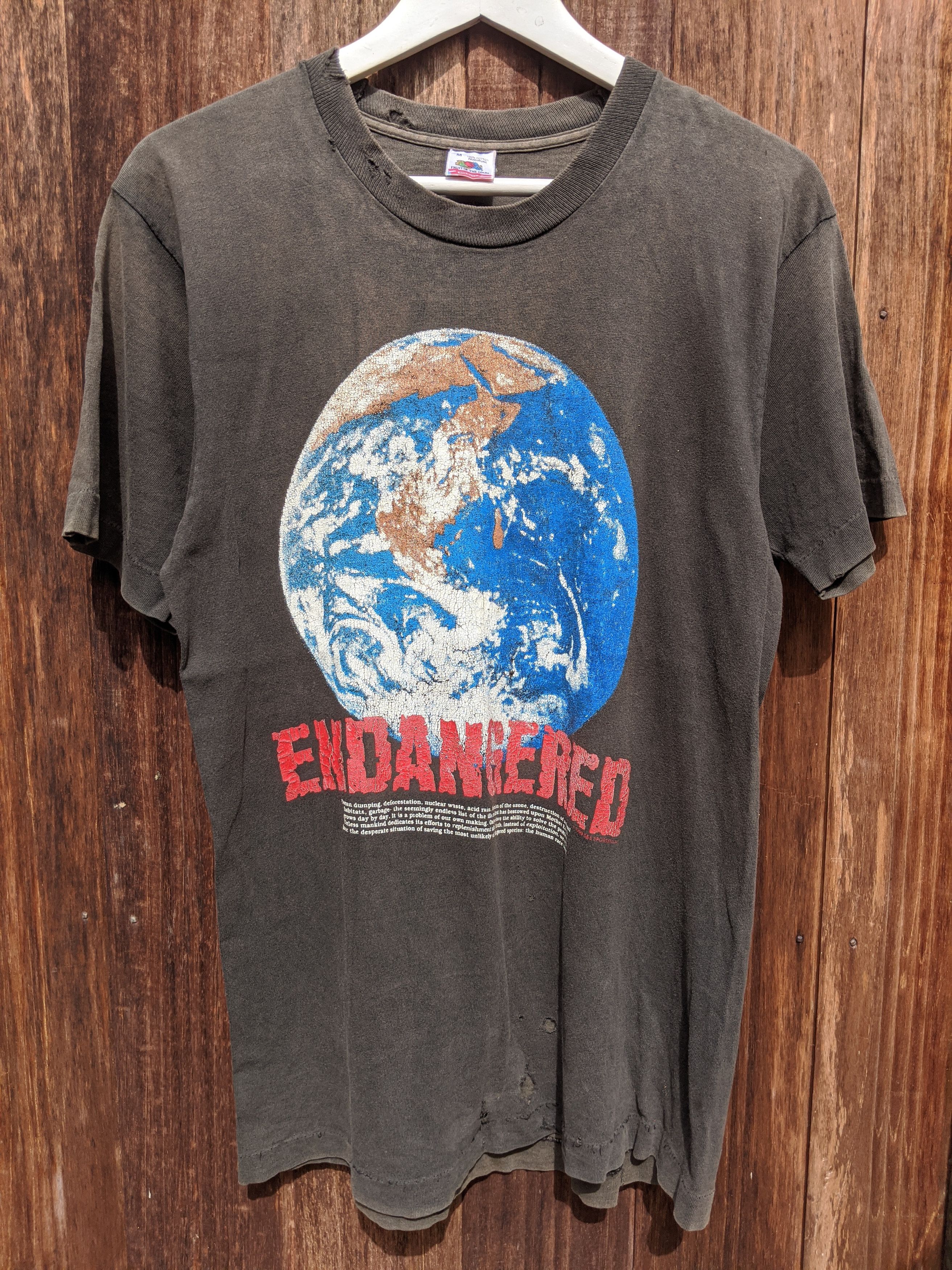 Vintage Vintage 90s distressed movie Endangered Size US M / EU 48-50 / 2 - 1 Thumbnail
