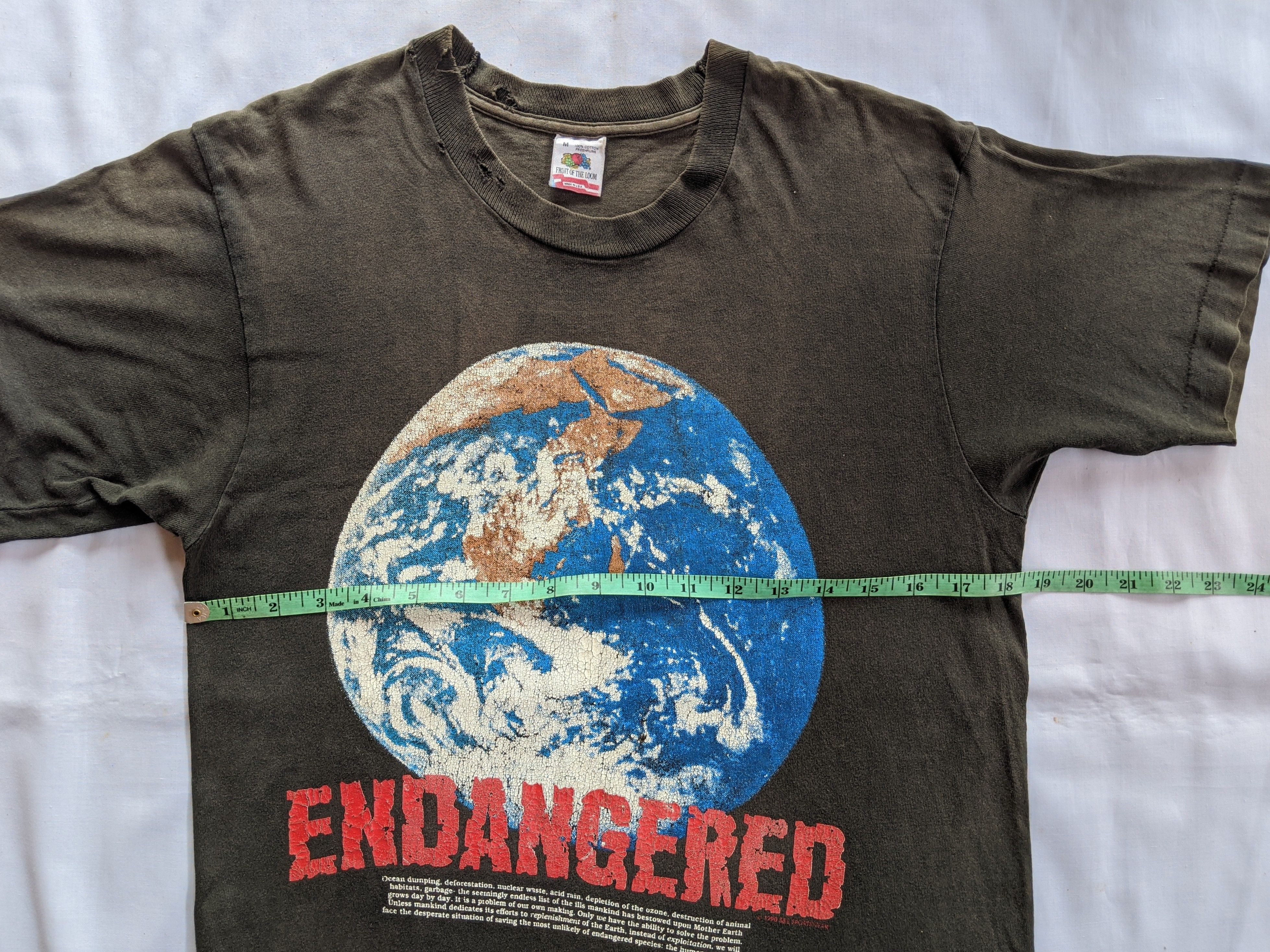 Vintage Vintage 90s distressed movie Endangered Size US M / EU 48-50 / 2 - 4 Thumbnail