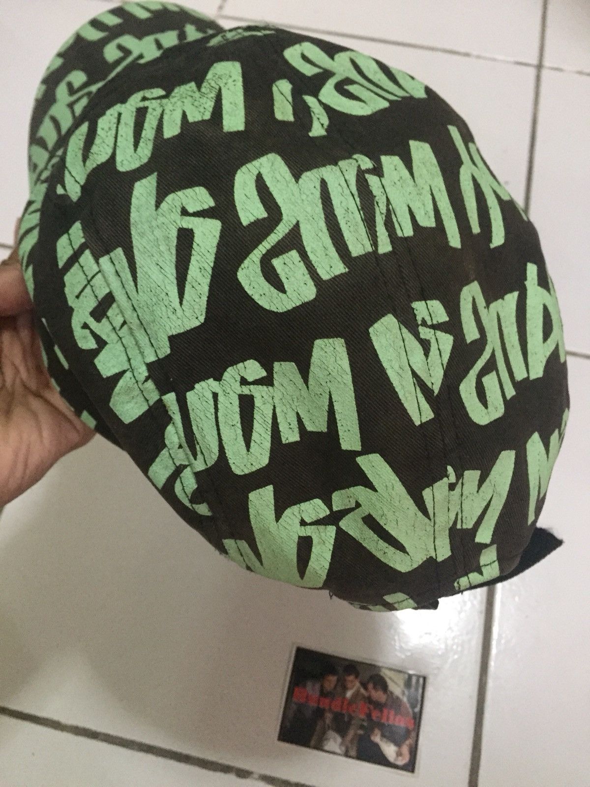 Supreme Vintage 2001 Supreme Fat Tip Graffiti 5 Panel Camp Cap 