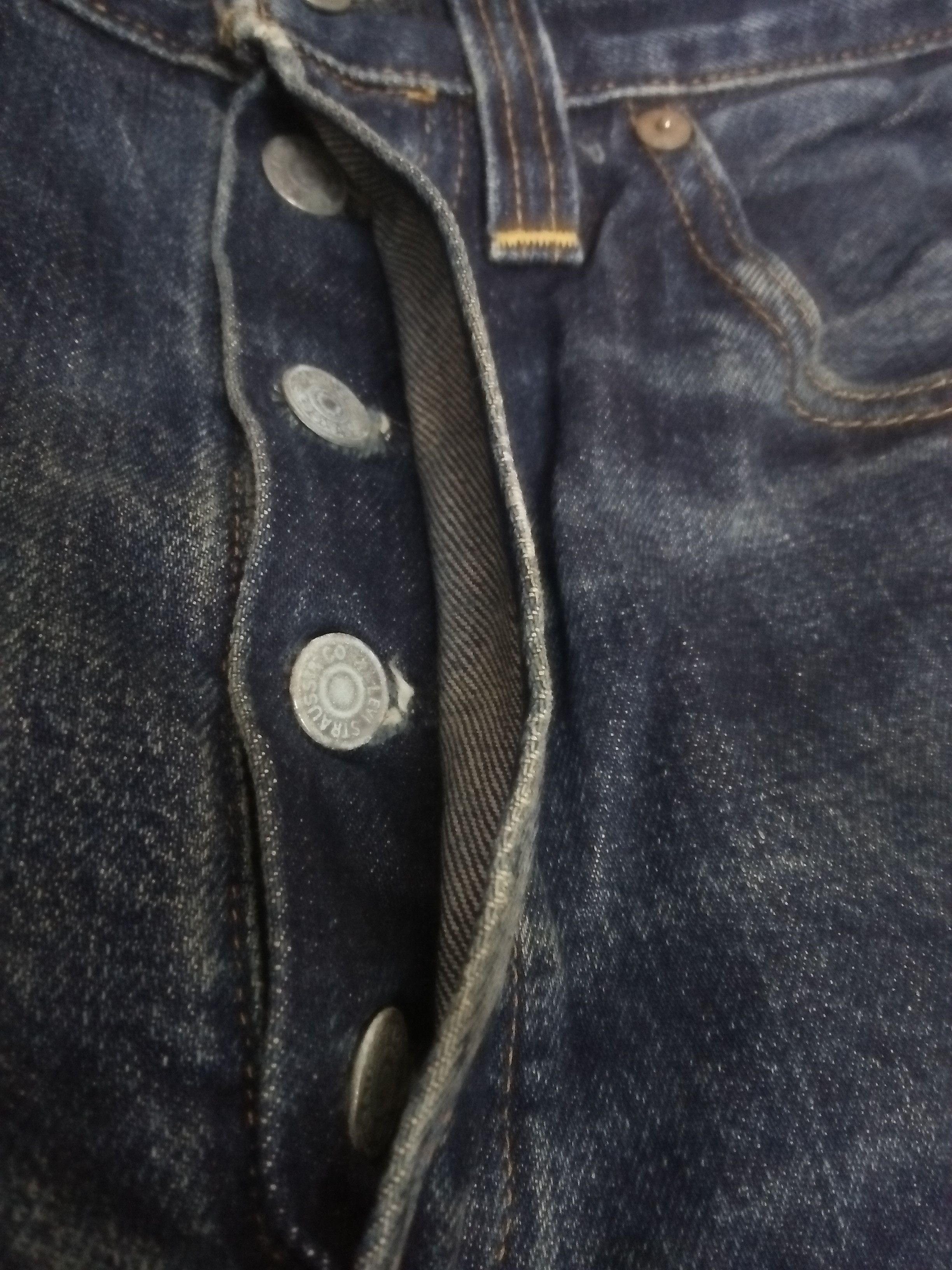 Levi's 90s LEVIS S501XXC SELVEDGE BIG E 555 DENIM (A936) Size US 30 / EU 46 - 12 Thumbnail