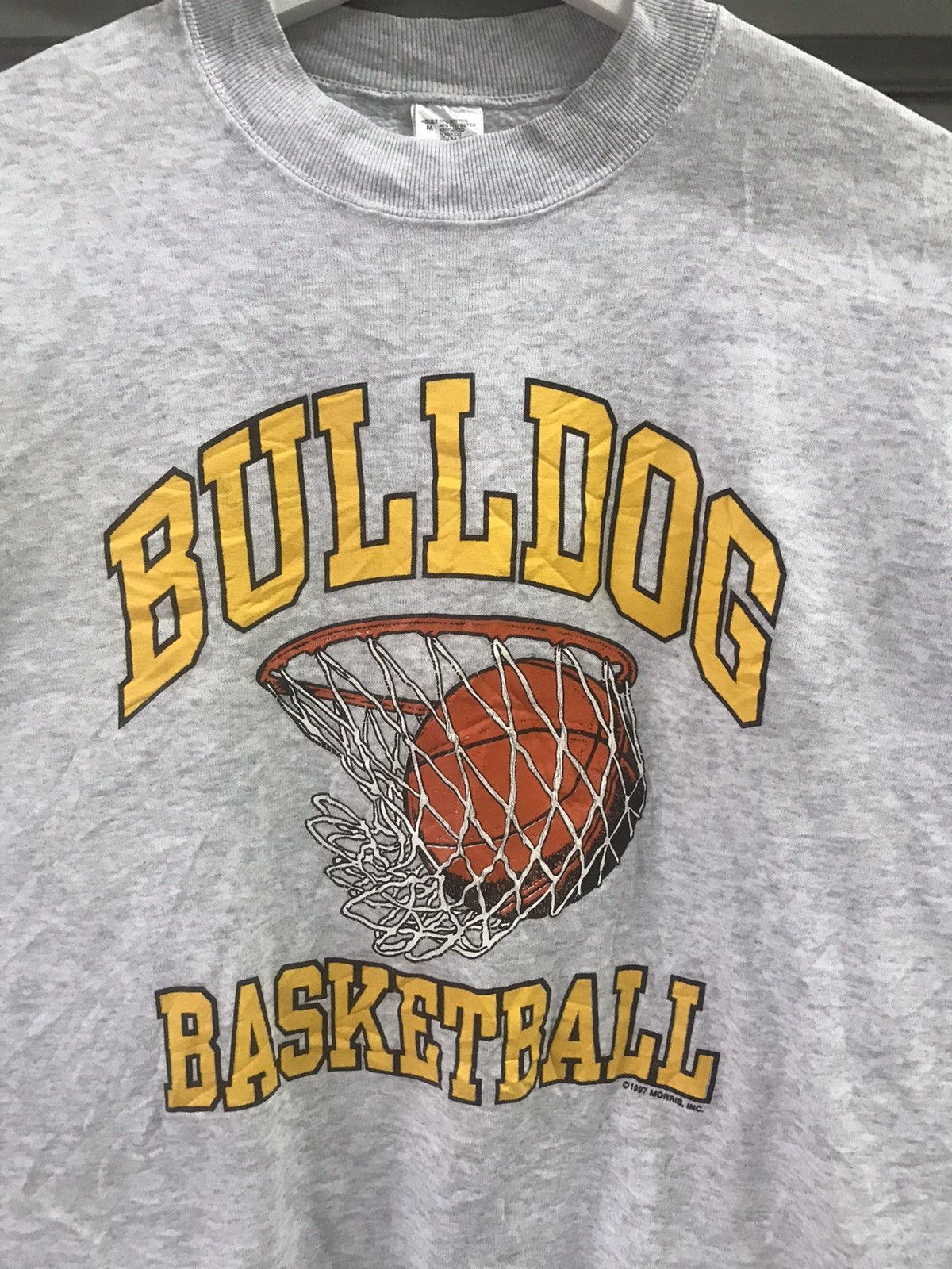 NBA × Vintage 💥 Vintage BULLDOG BASKETBALL 1997 Sweatshirt Size US M / EU 48-50 / 2 - 4 Thumbnail