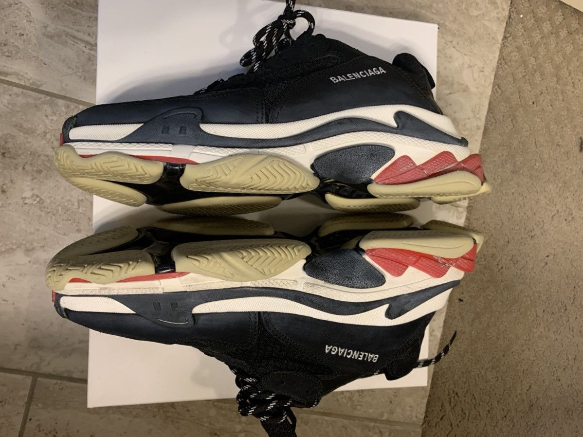 Balenciaga 2018 balenciaga triple S 45 black/red | Grailed