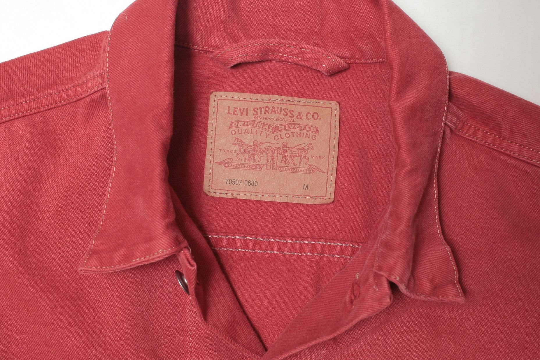 Levi's Red Made in USA Denim Trucker jacket Size US M / EU 48-50 / 2 - 2 Preview
