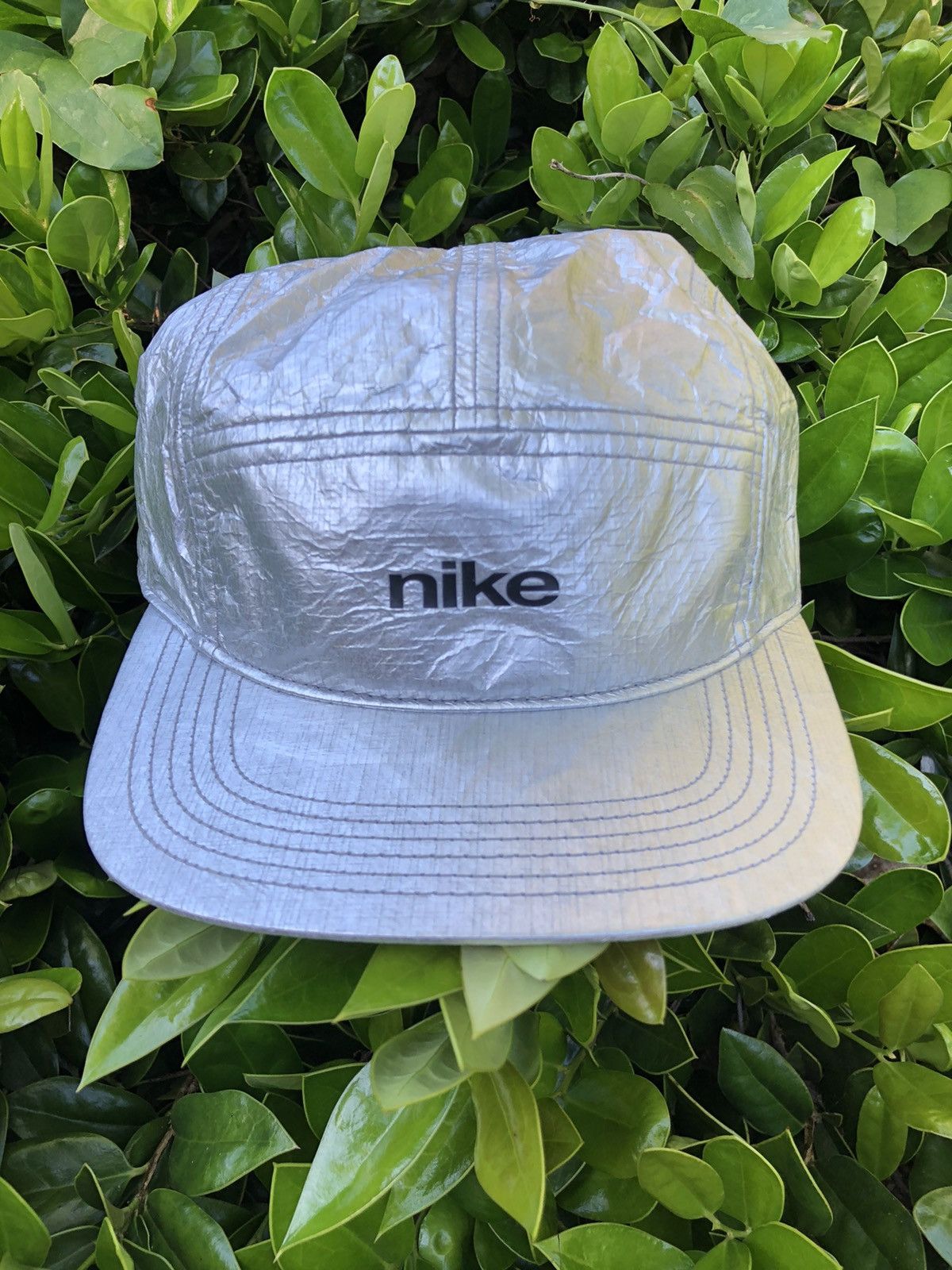 nike mars landing cap