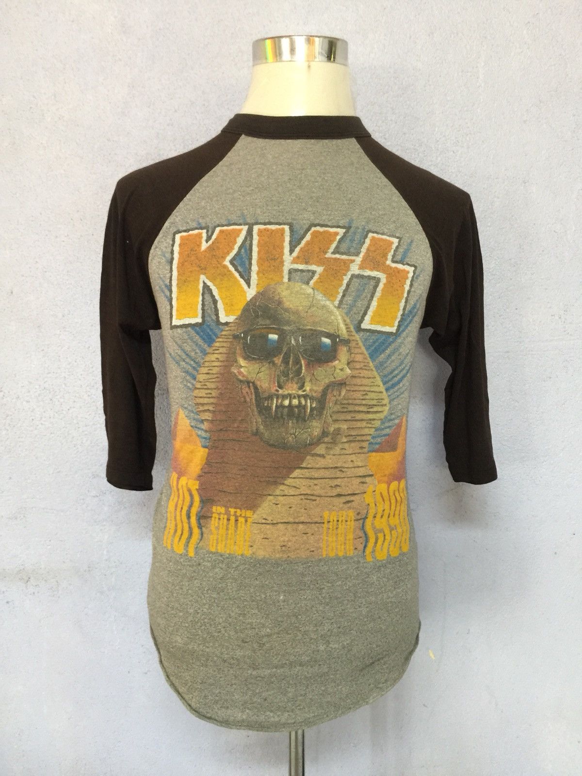 kiss raglan band pyramid world tour