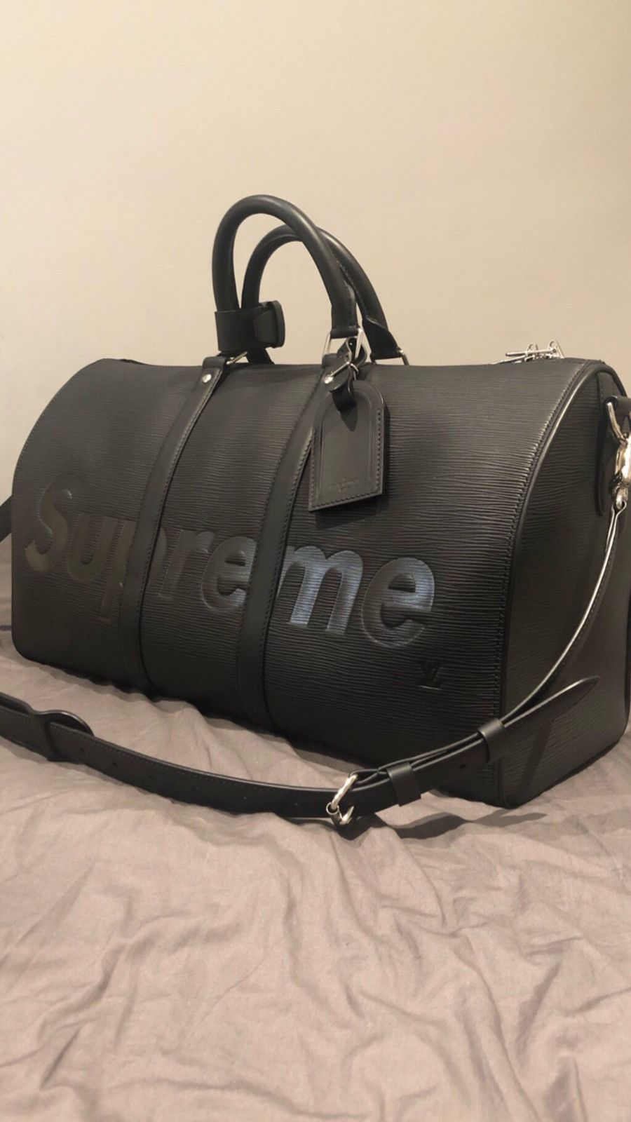 Supreme x lv keepall on sale