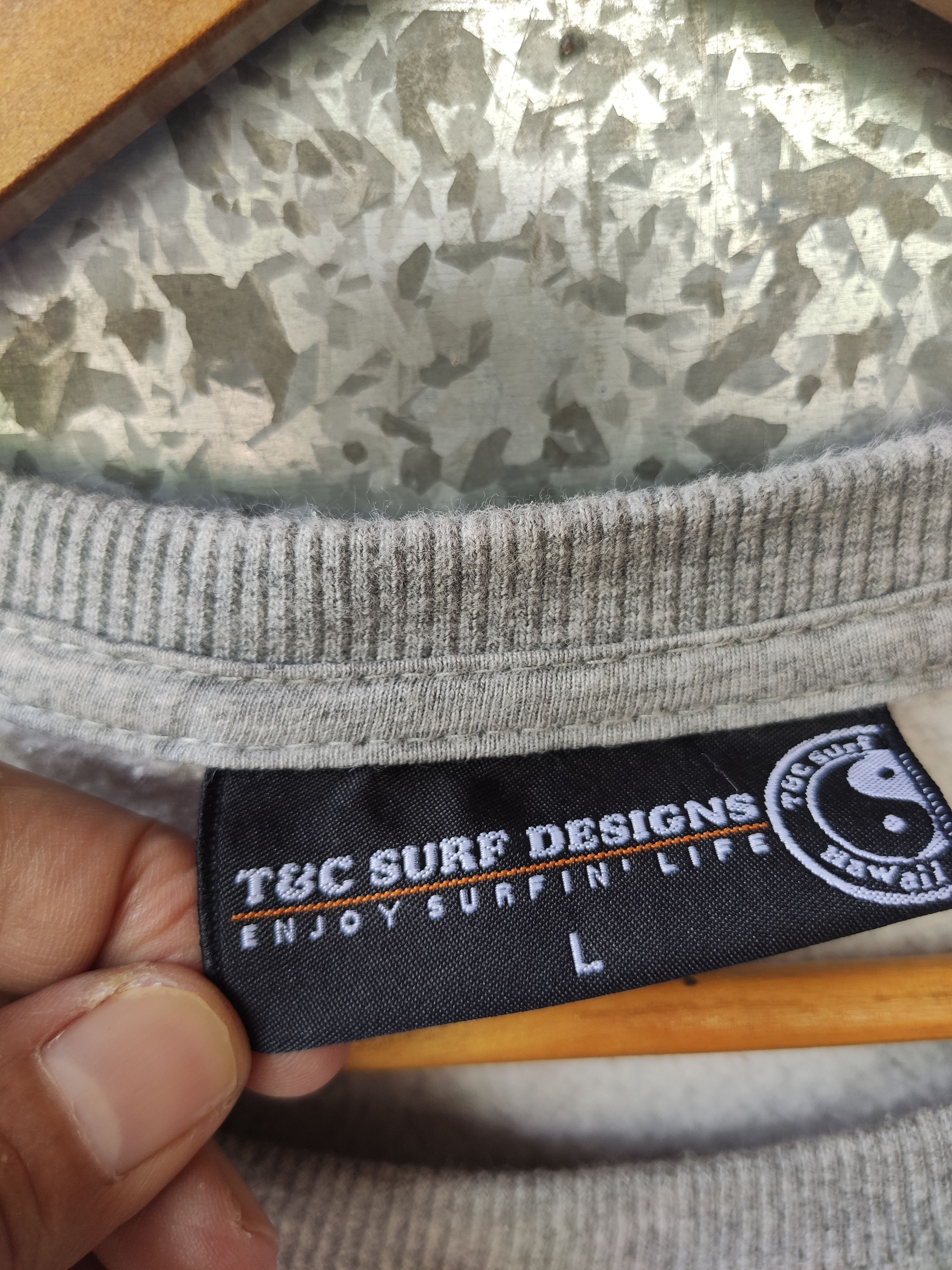 Sun Surf 🔥 T&C sweatshirt big logo spell out surfing style Size US L / EU 52-54 / 3 - 5 Thumbnail