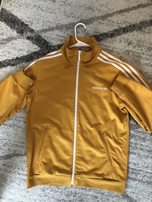 Adidas hot sale mustard jacket