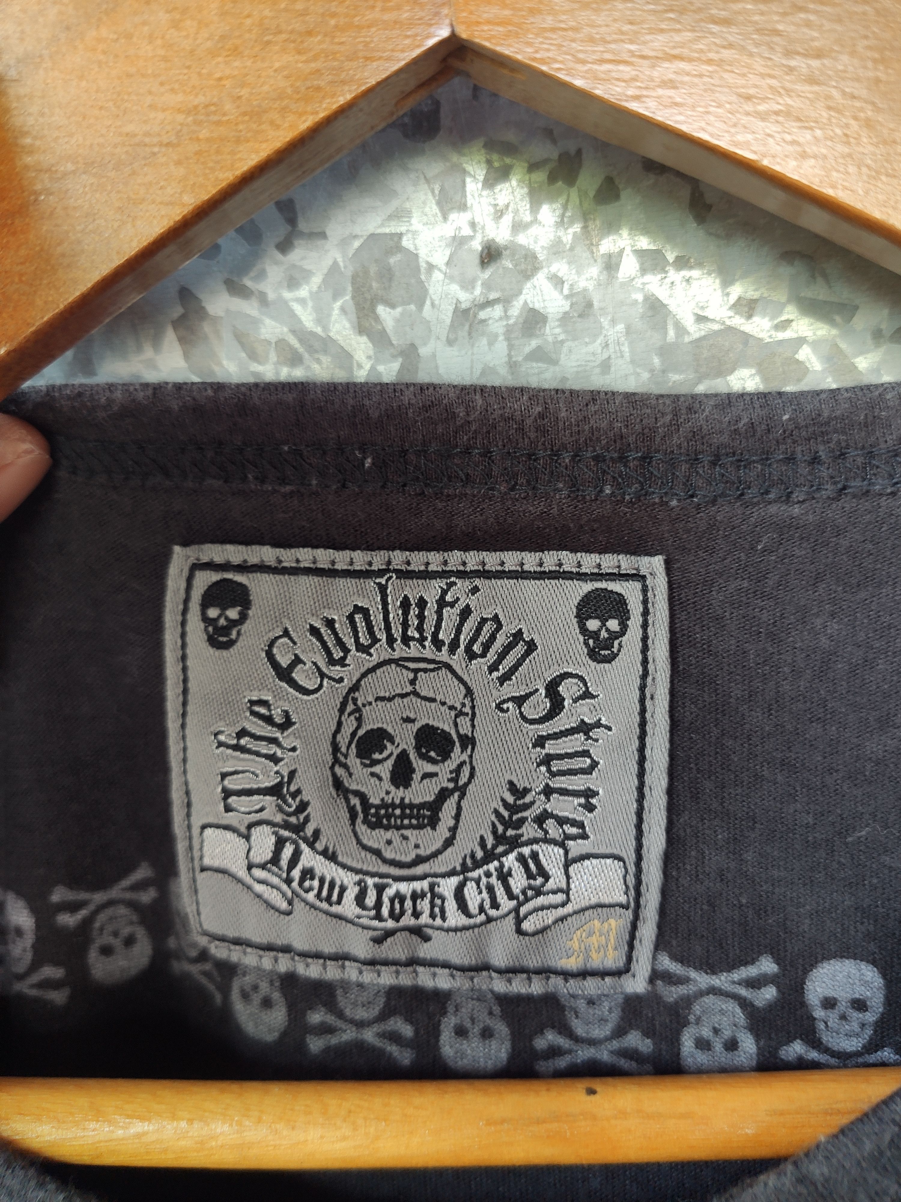 Japanese Brand The Evolution store t shirts skulls full print Size US M / EU 48-50 / 2 - 5 Thumbnail