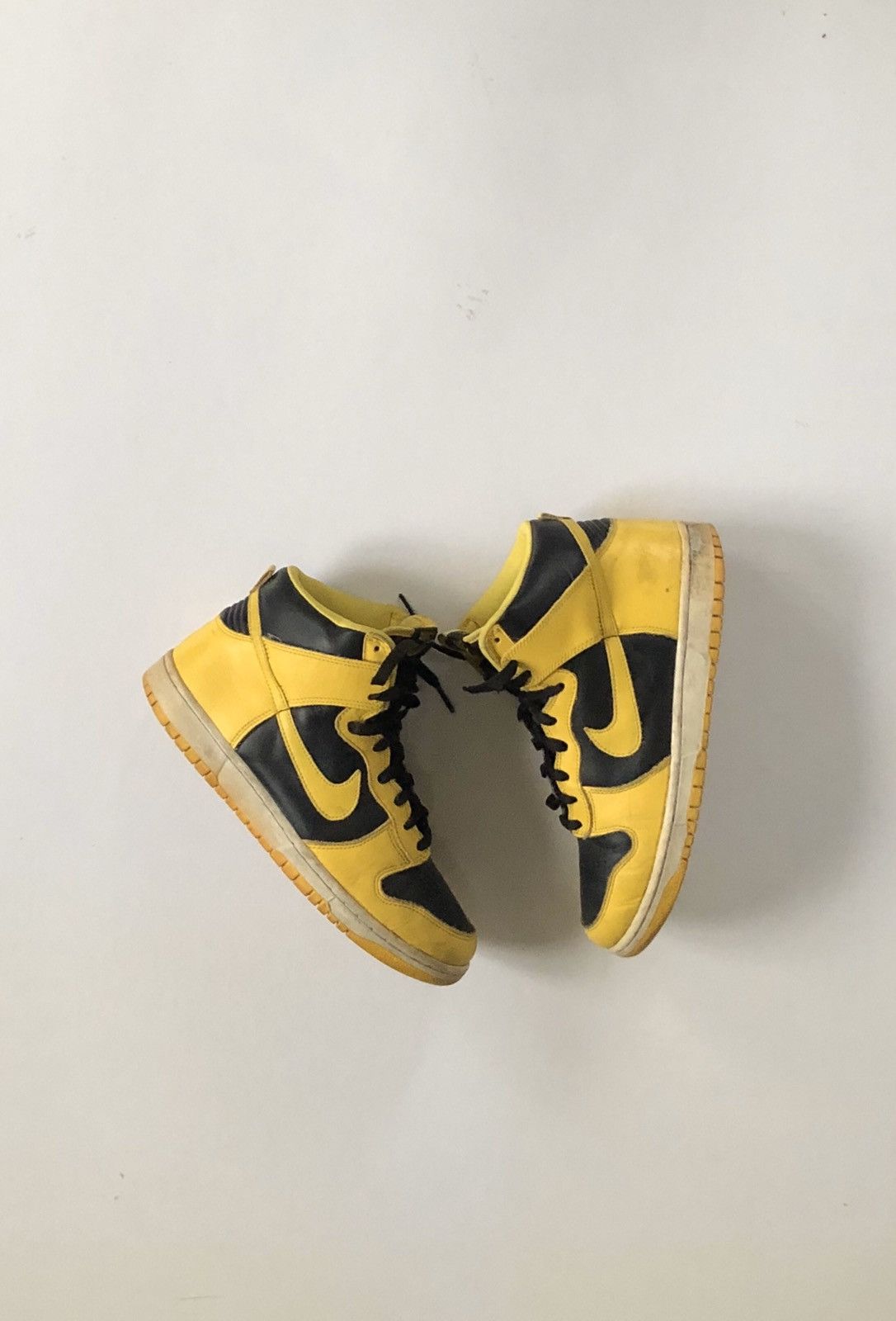 Nike Dunk High Goldenrods (Wutang) Size US 10 / EU 43 - 3 Thumbnail