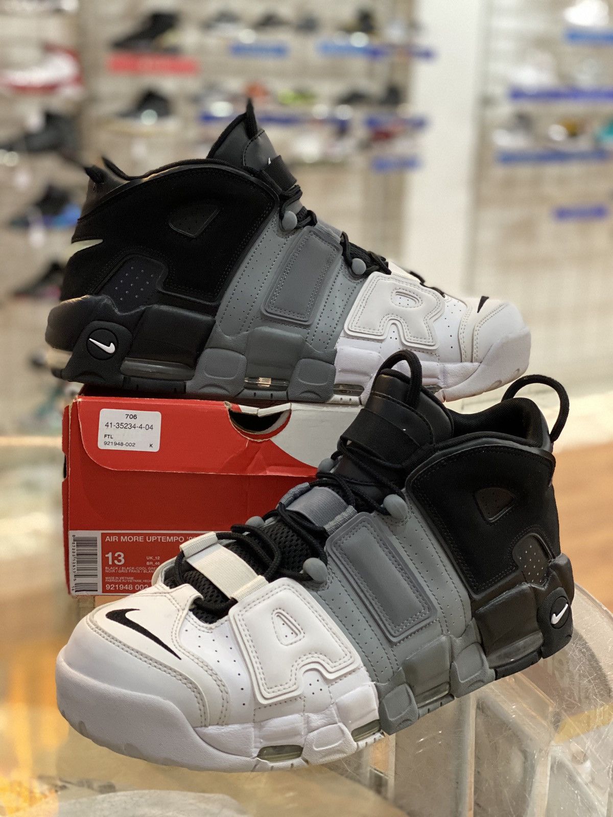 Nike Air More Uptempo Tri-Color Size 13 921948-002