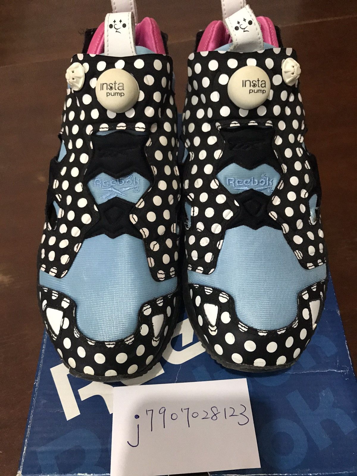 Reebok pump polka dot sales