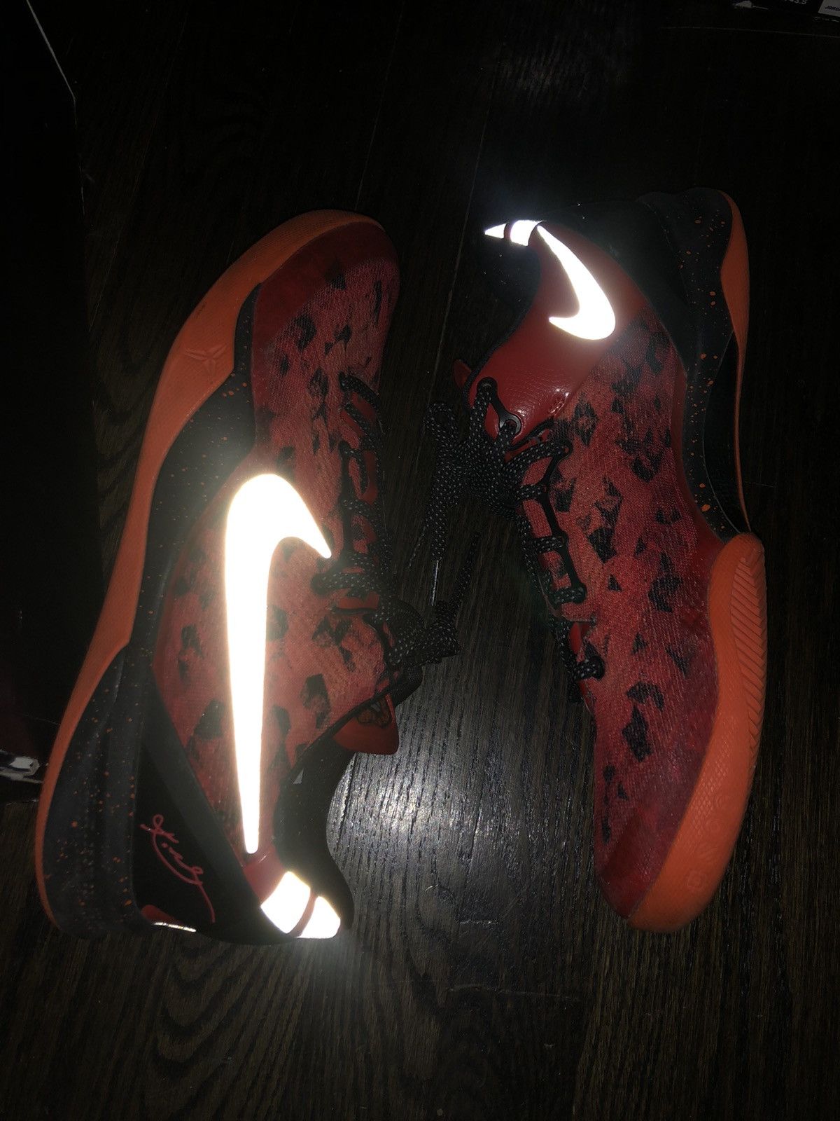 Nike Kobe 8 System Challenge Red 2013 Size US 11.5 / EU 44-45 - 3 Thumbnail