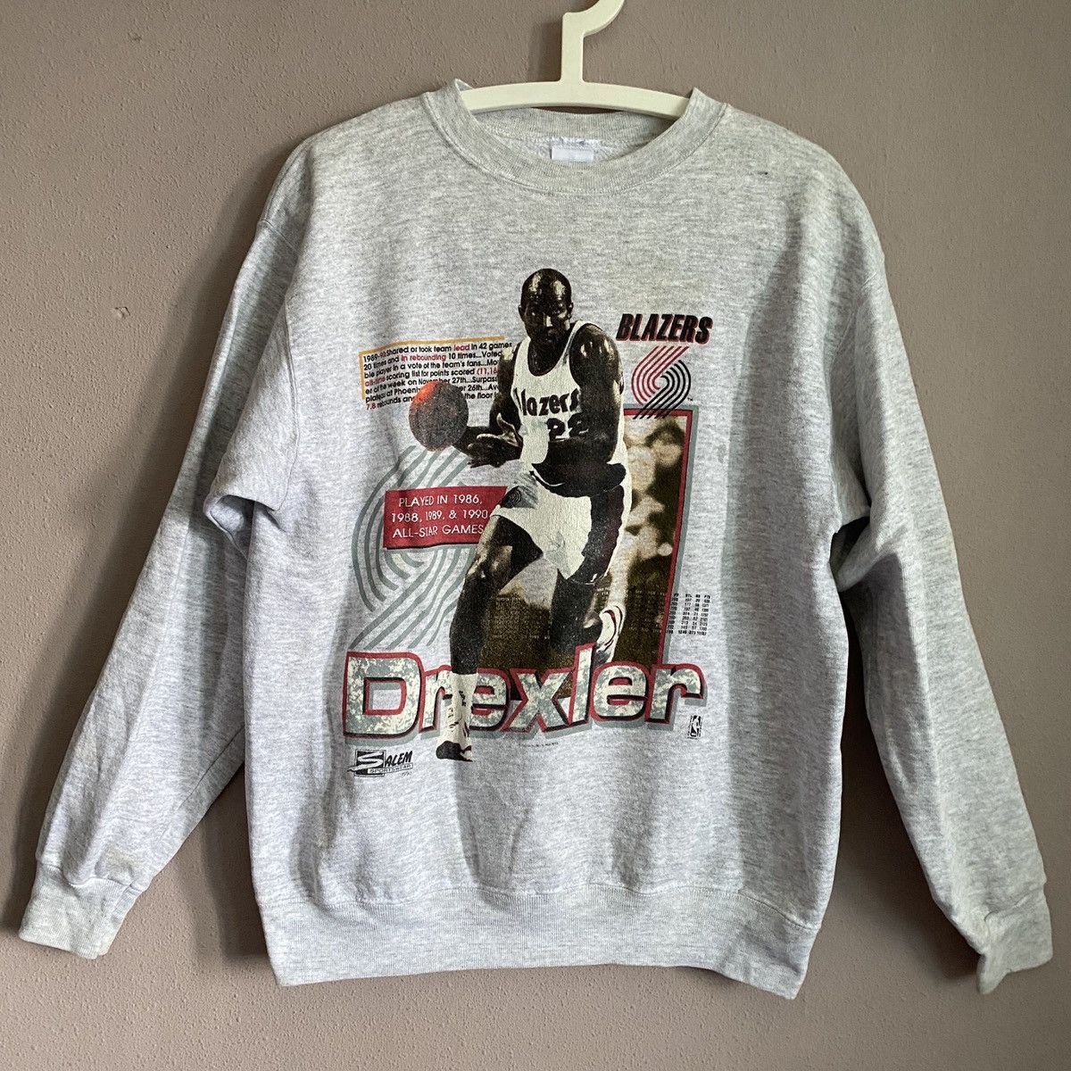 NBA Vintage 1990 Salem Portland Blazer Clyde Drexler sweatshirt Size US M / EU 48-50 / 2 - 2 Thumbnail