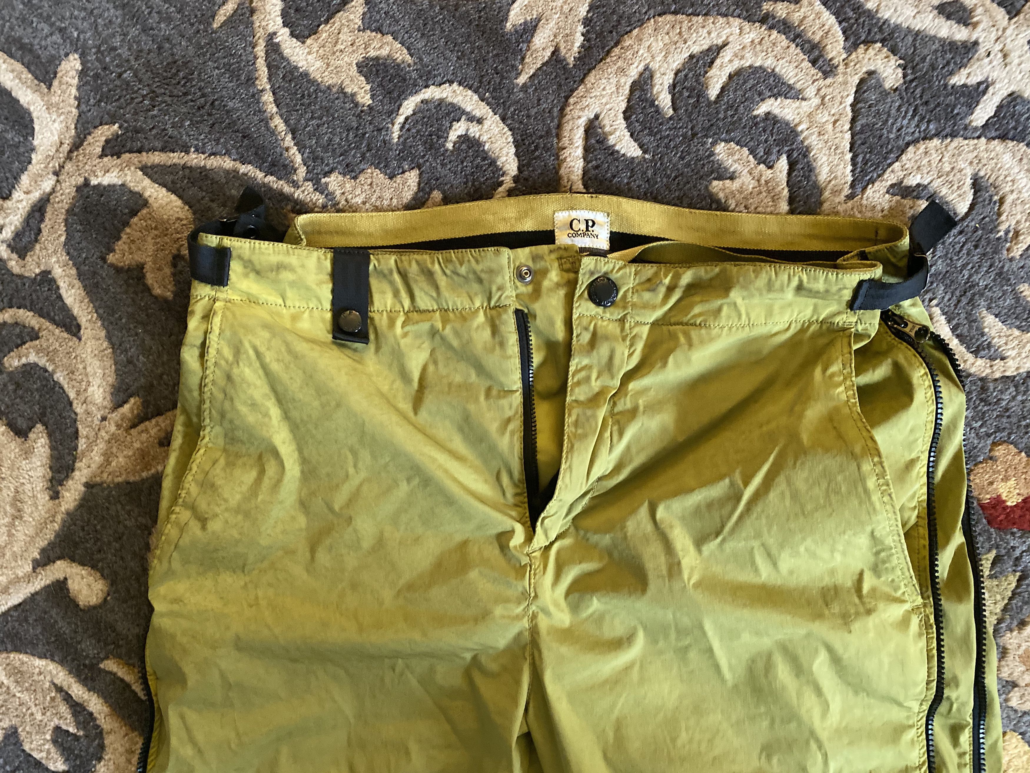 C.P. Company CP COMPANY Size US 32 / EU 48 - 4 Thumbnail