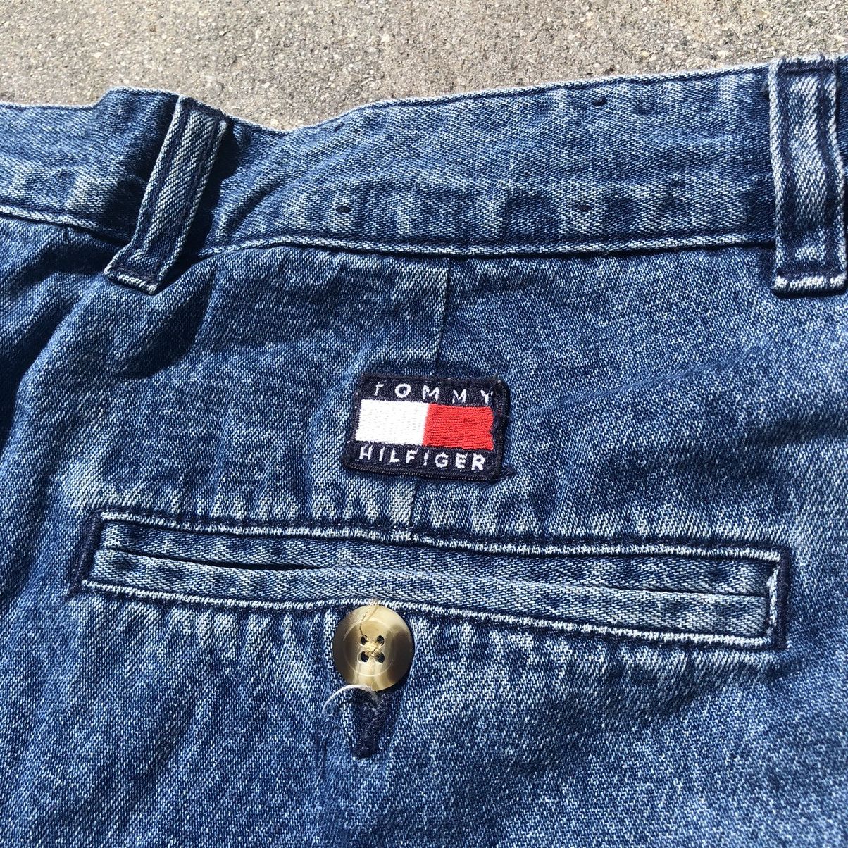 Vtg 90’s Tommy Hilfiger Flag Denim Jean Shorts
