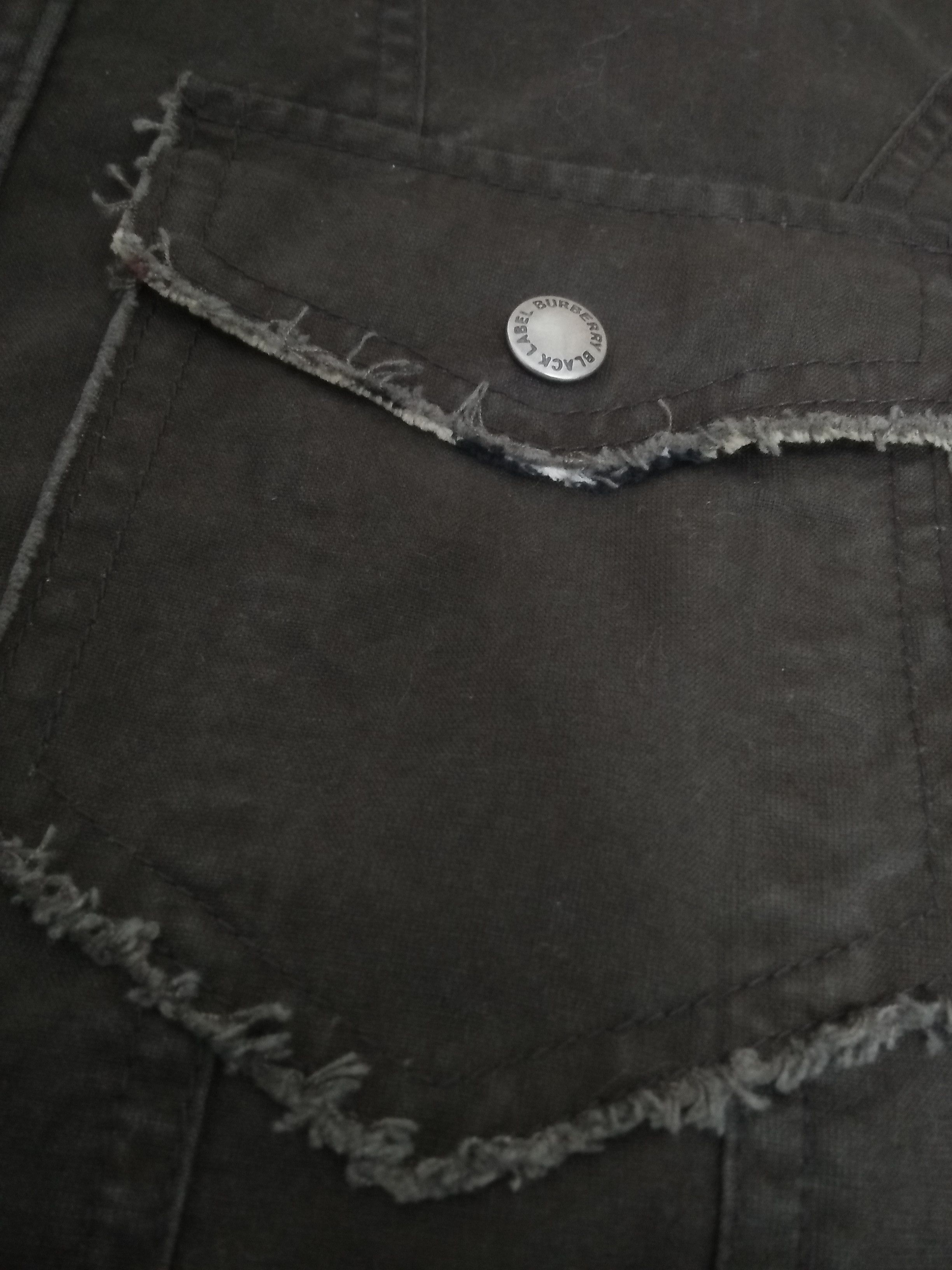 Burberry BURBERRY BLACK LABEL JACKET DISTRESSED (B243) Size US M / EU 48-50 / 2 - 4 Thumbnail