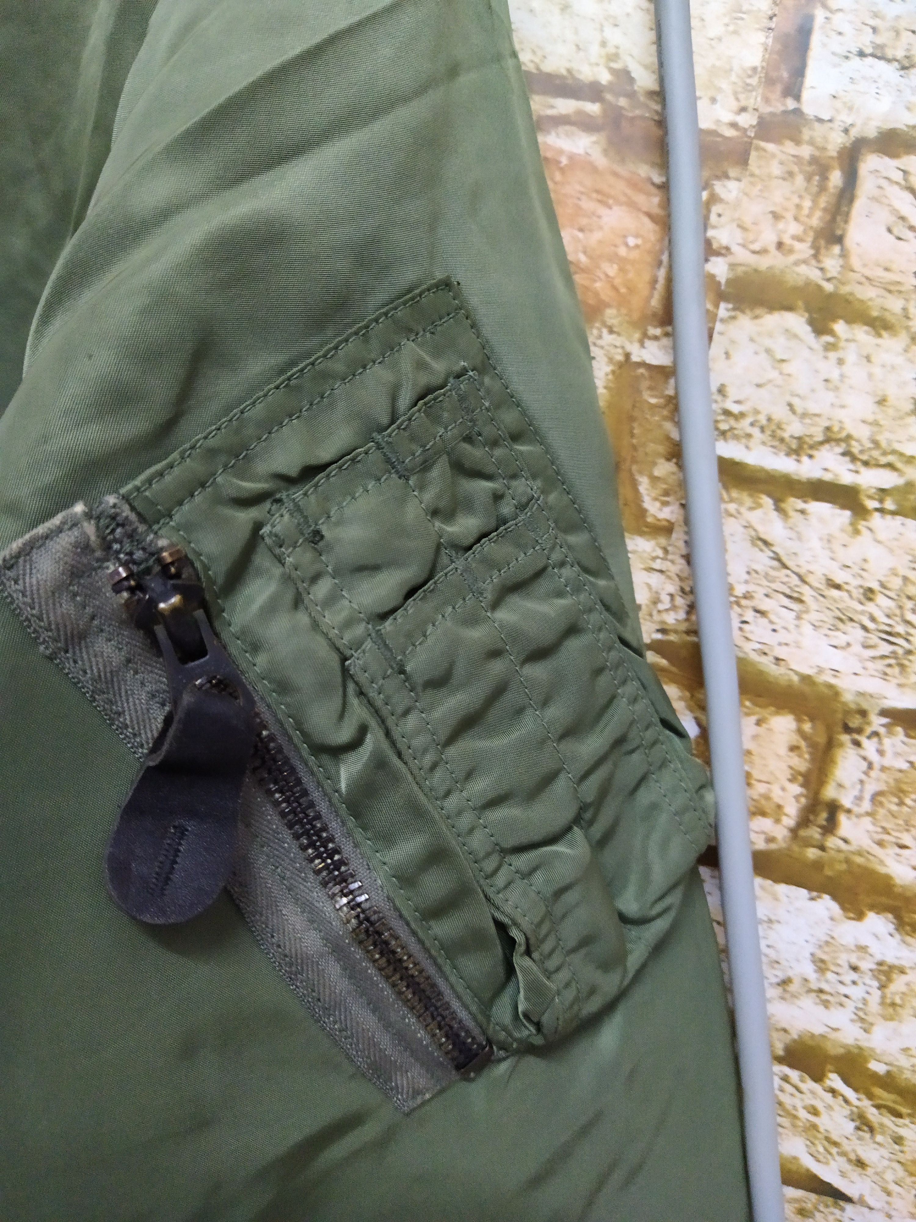 Avirex VTG AVIREX BOMBERS SCOVILL JACKET (B250) Size US XL / EU 56 / 4 - 3 Thumbnail