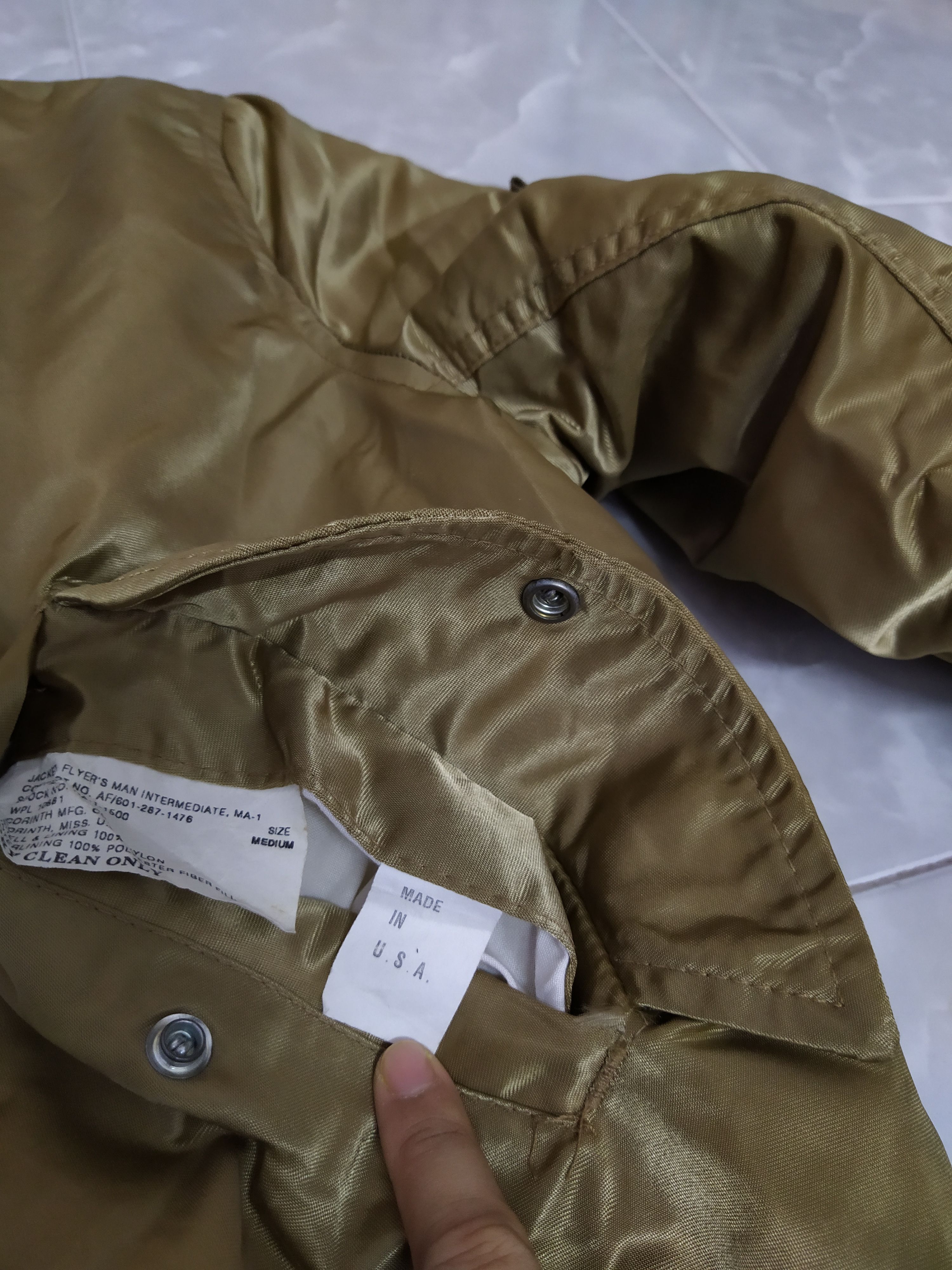Other VTG CORINT MFG BOMBERS AIRFORCE JACKET (B251) Size US M / EU 48-50 / 2 - 4 Thumbnail