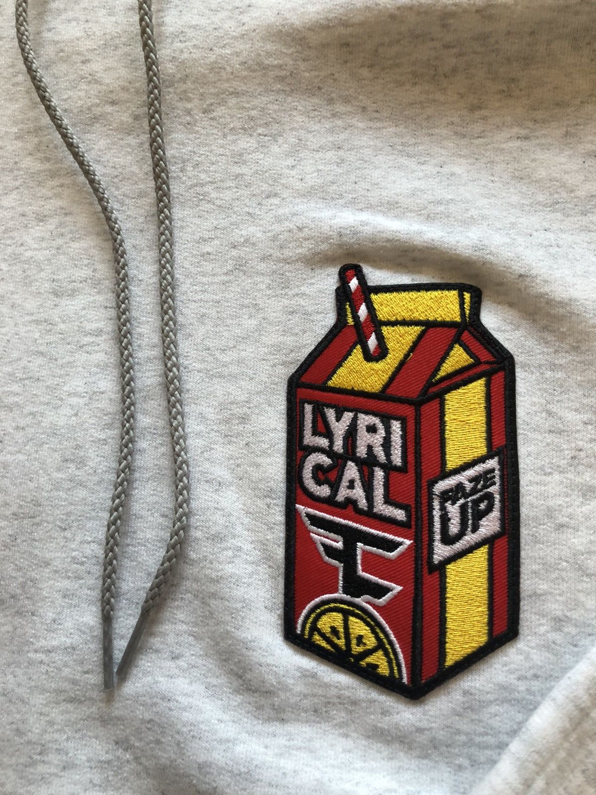 FaZe × Lyrical Lemonade Lyrical Lemonade x FaZe Hoodie champion clan Chicago LL Size US XL / EU 56 / 4 - 4 Thumbnail