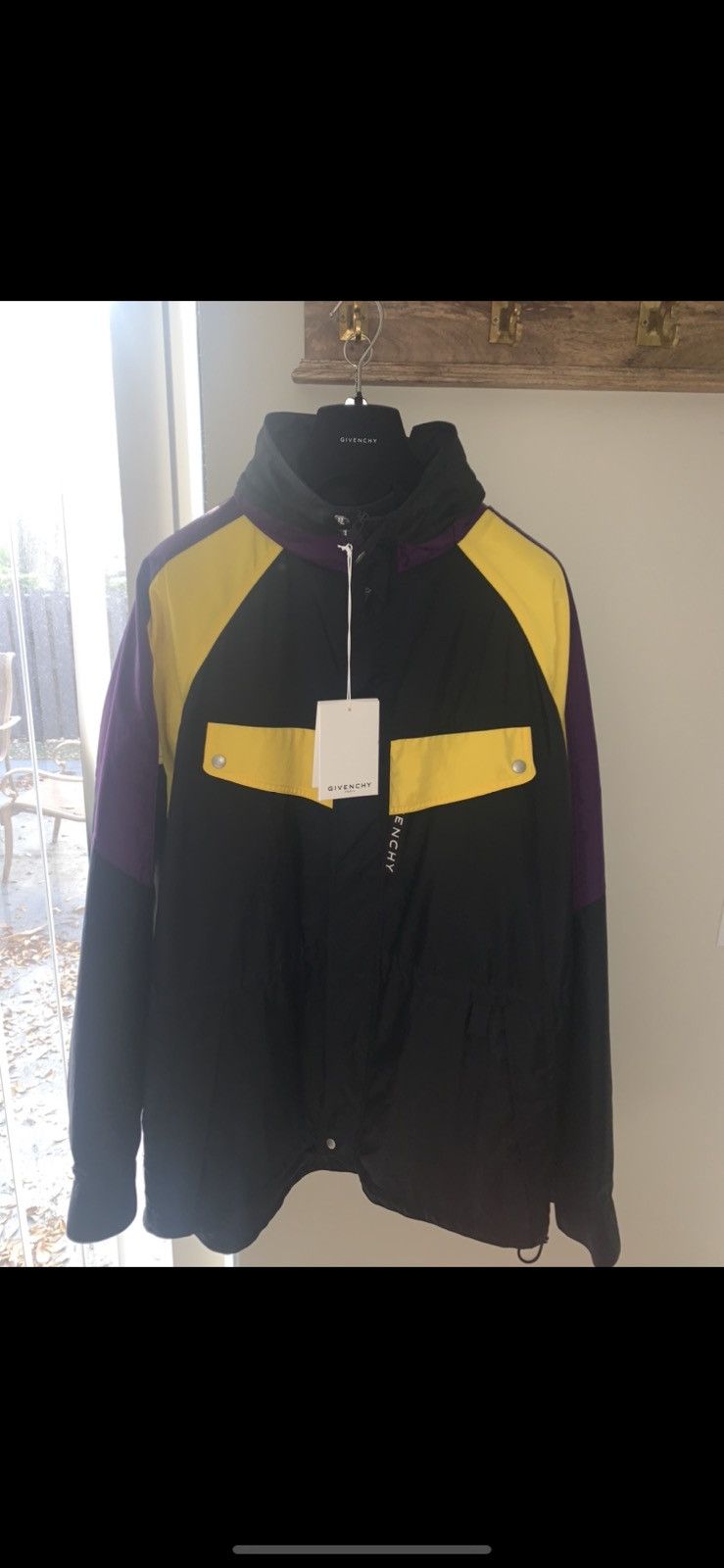 Givenchy Givenchy windbreaker Size US XL / EU 56 / 4 - 1 Thumbnail