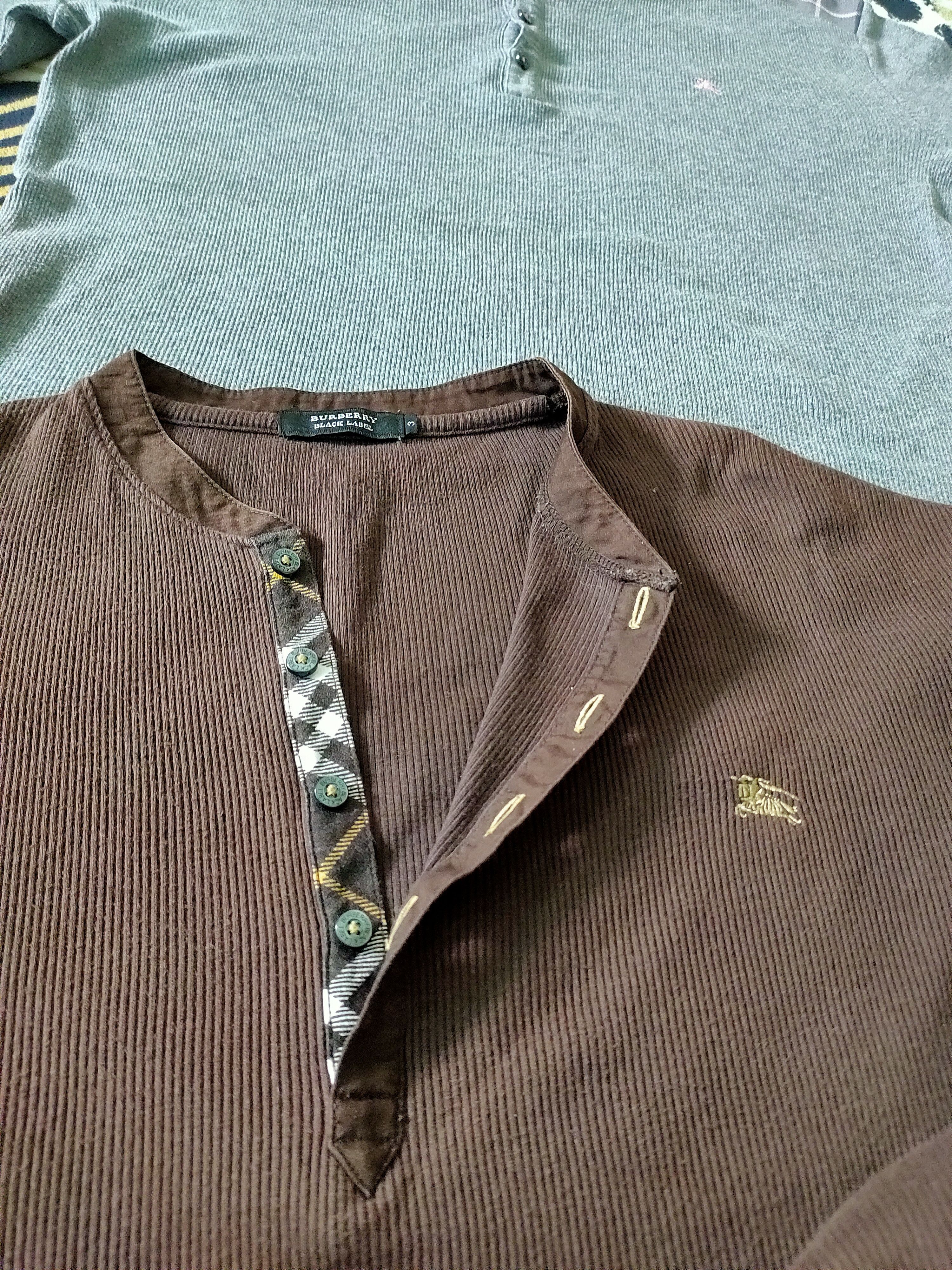 Burberry Burberry Black Label Longsleeve shirt small logo Size US L / EU 52-54 / 3 - 3 Thumbnail