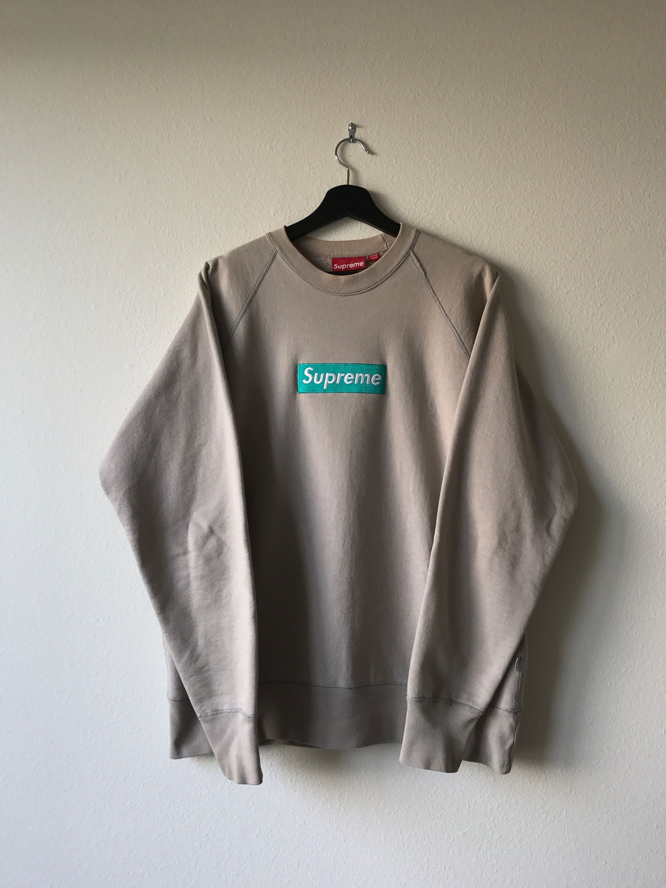 Supreme teal hotsell box logo crewneck