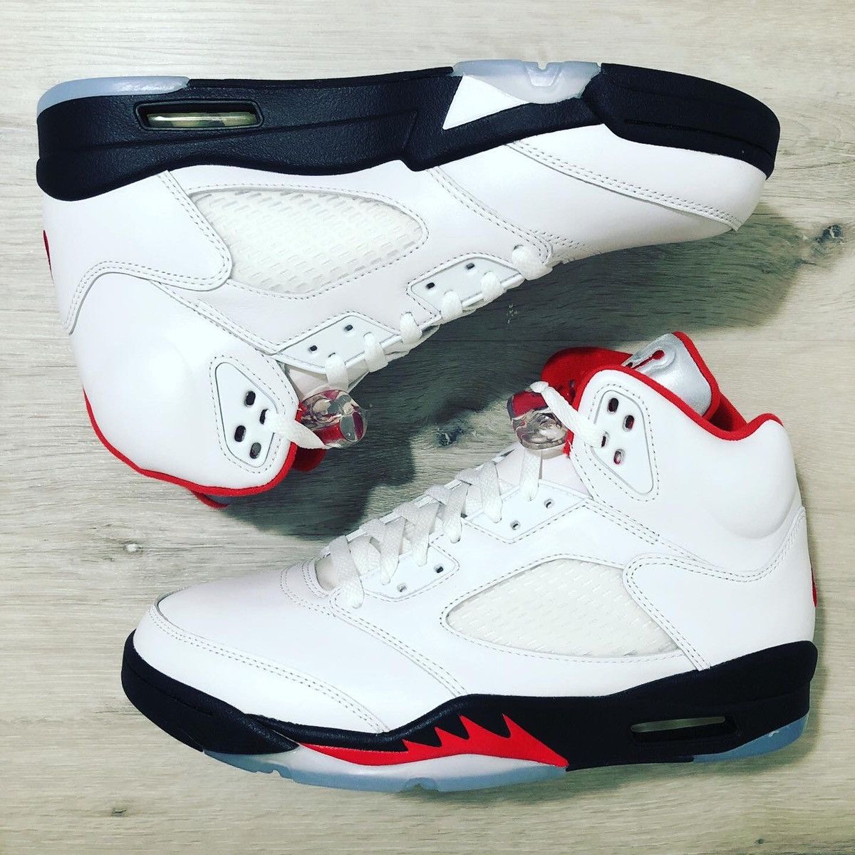 Air Jordan 5 Retro Fire Red 2020
