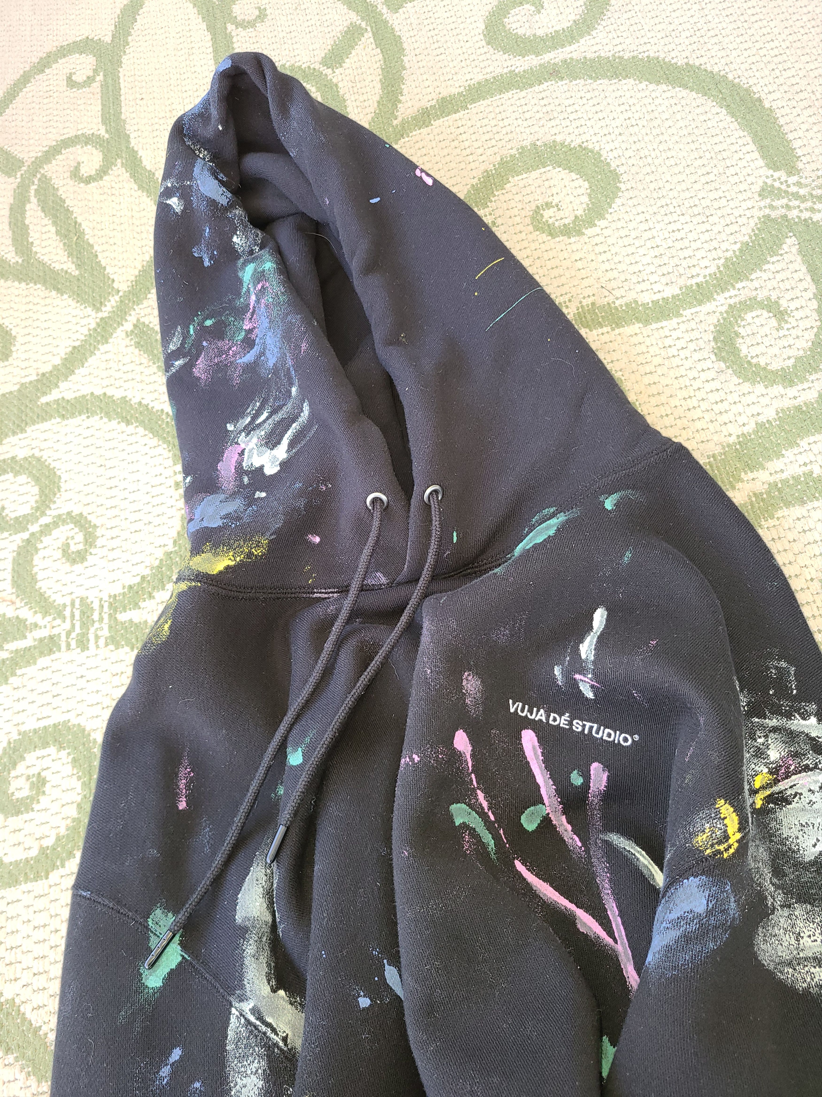 VUJA DE Ultima Paint Hoodie