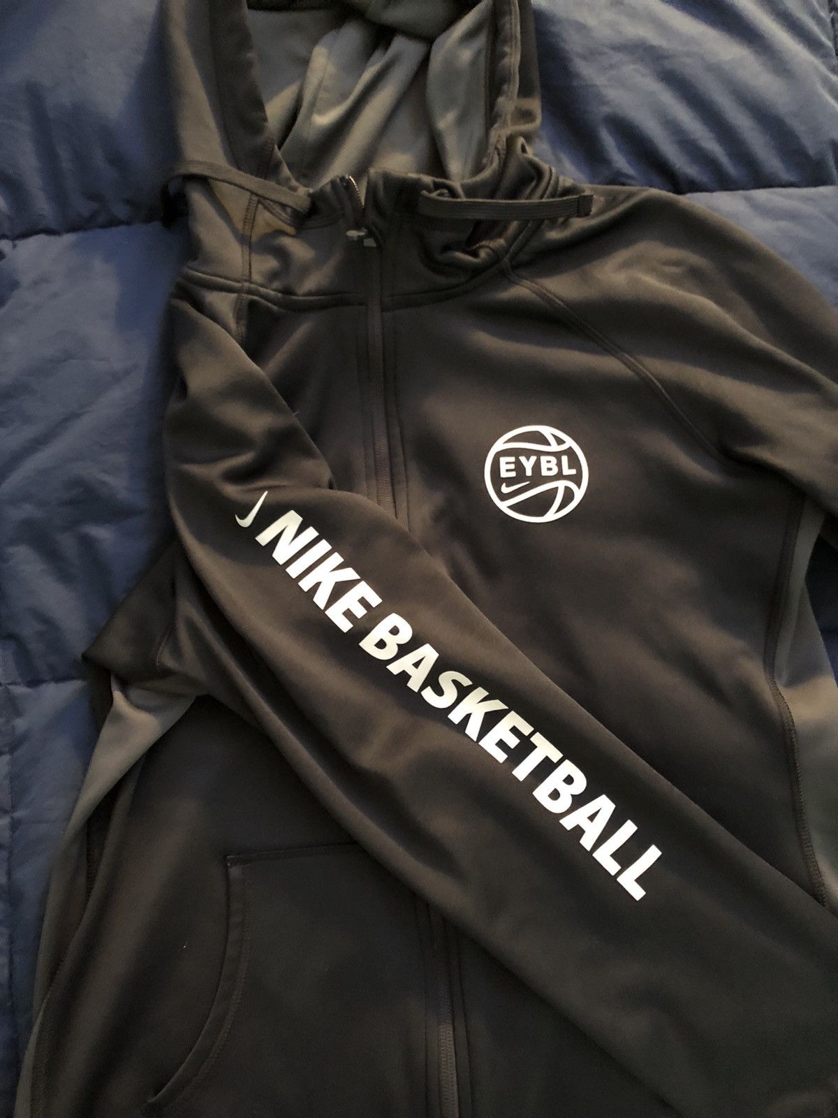 Nike eybl hoodie hotsell