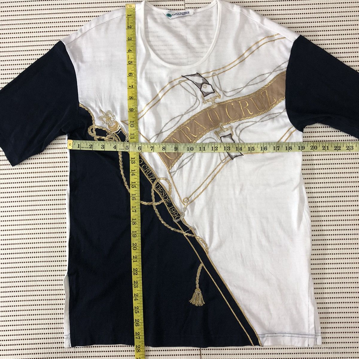 Japanese Brand Japanese Brand CARA O CRUZ Anchor Embroidery Design Size US M / EU 48-50 / 2 - 8 Thumbnail