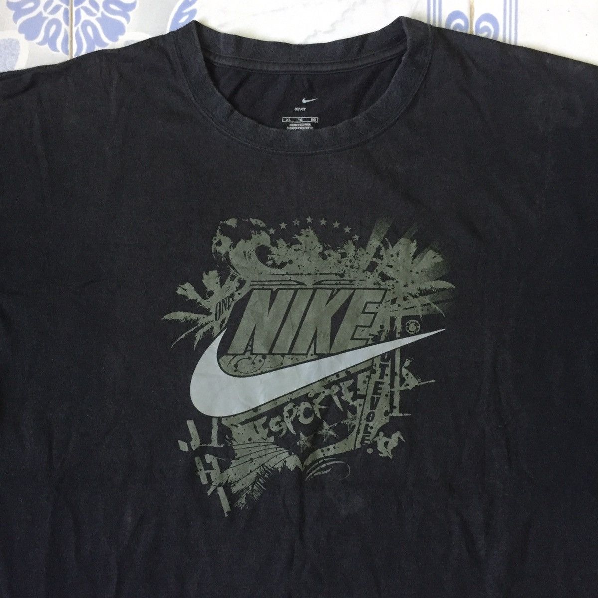 Nike Nike Sport Dri-Fit Short Sleeve Tshirt Size US XL / EU 56 / 4 - 2 Thumbnail