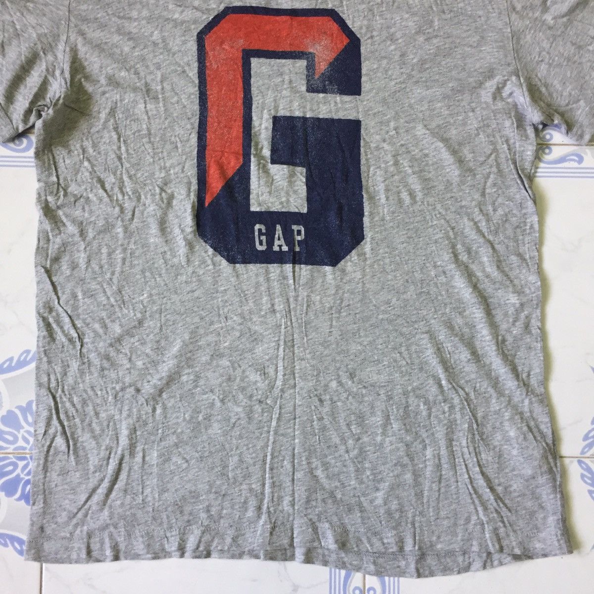 Gap Gap Big G Short Sleeve Tshirt Size US S / EU 44-46 / 1 - 5 Thumbnail