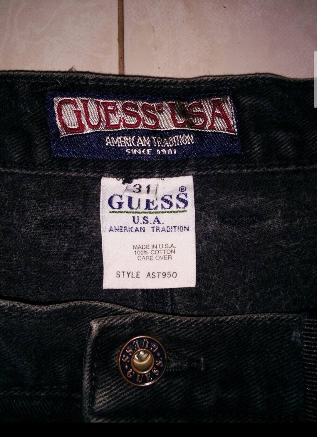 Guess vintage Guess short pant streetwear Size US 31 - 4 Thumbnail