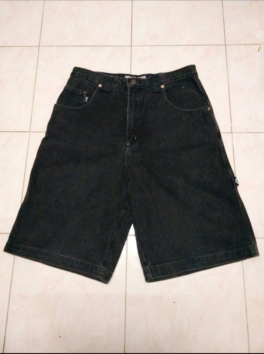 Guess vintage Guess short pant streetwear Size US 31 - 2 Thumbnail