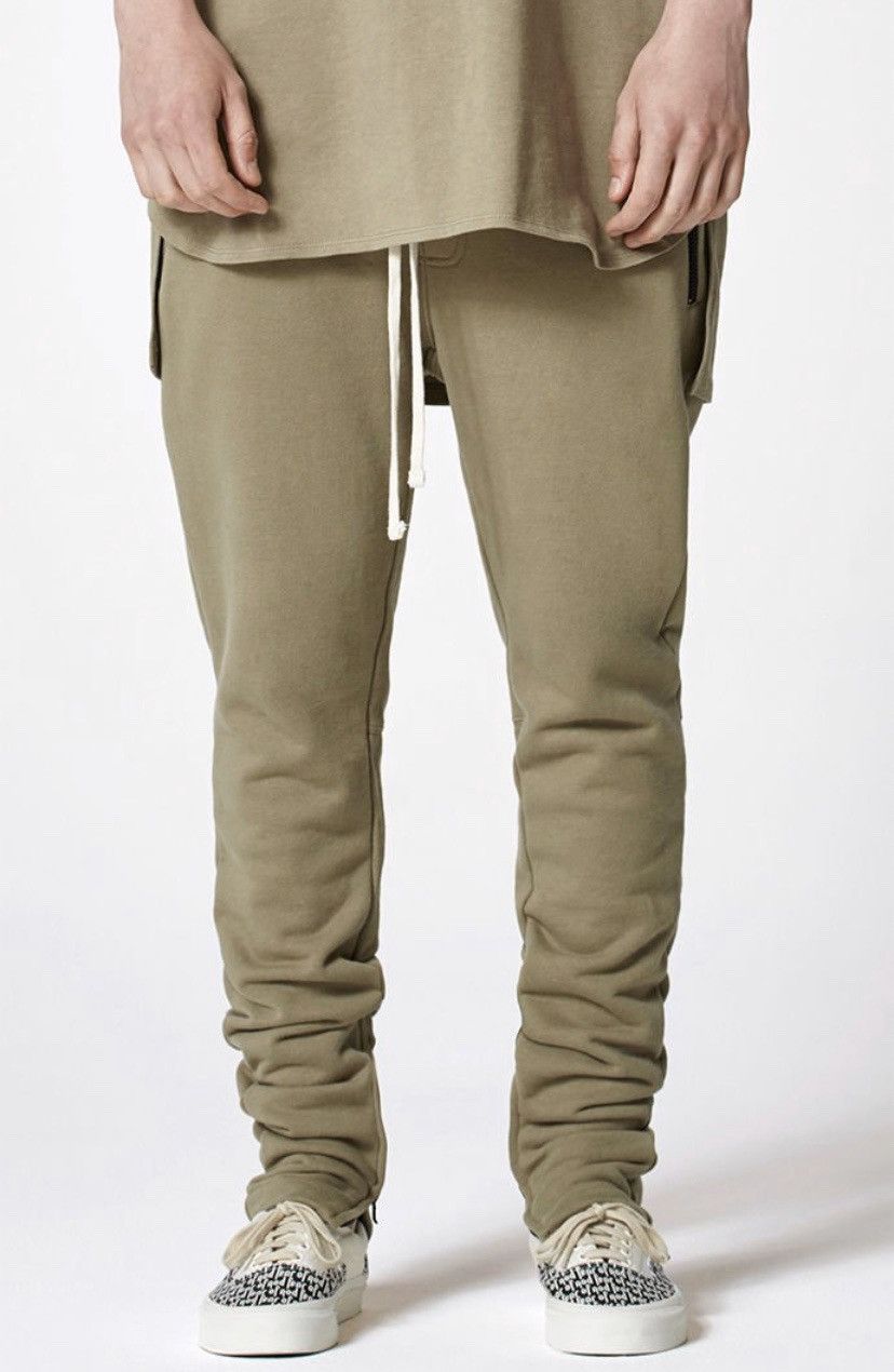 FOG Essentials Sweatpants ‘Silver Sage’ Size US 35 - 1 Thumbnail