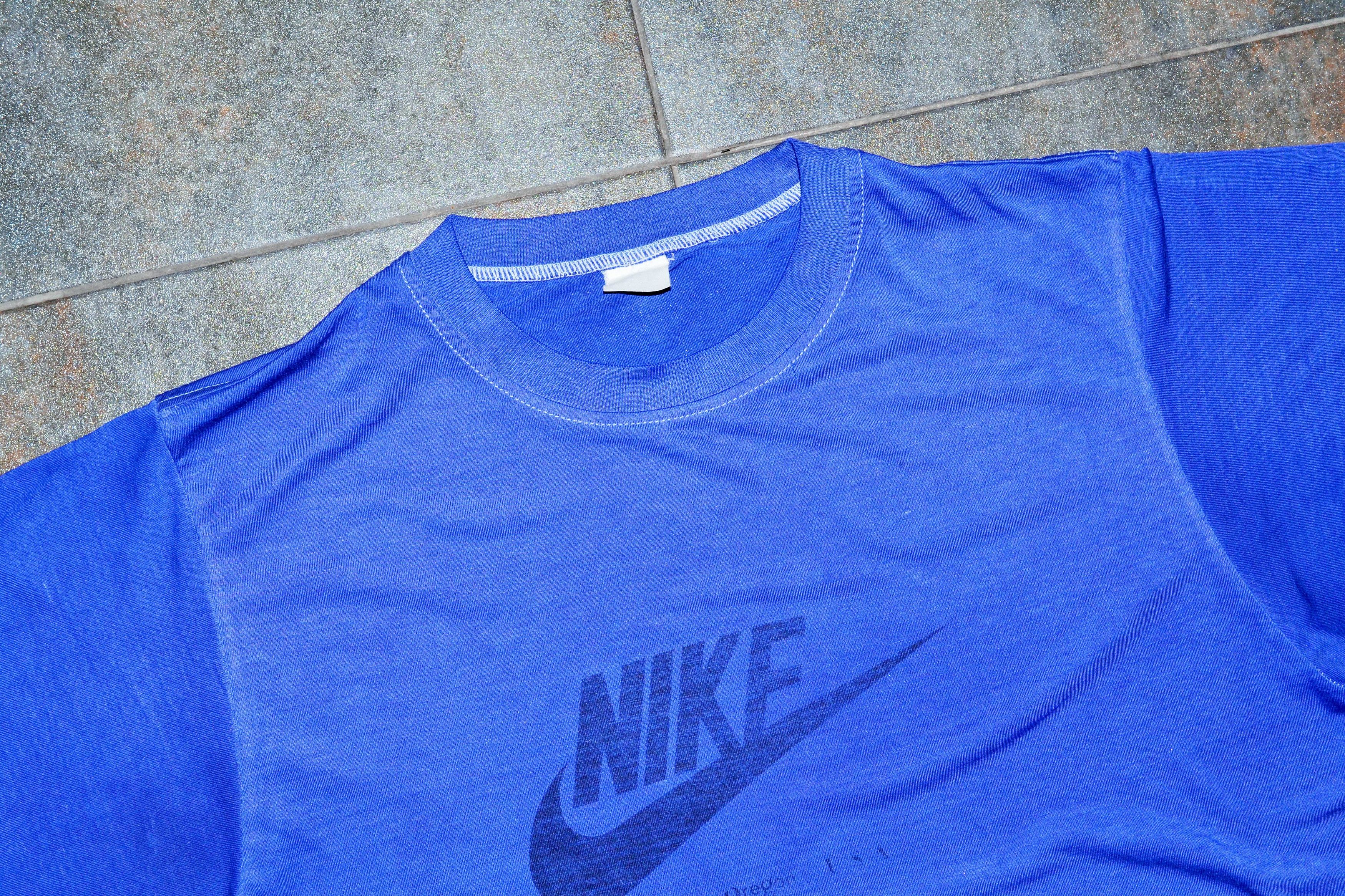 Nike × Vintage 80s Vintage Nike Big Logo Swoosh Garment Dyed T-Shirt Tee Size US XL / EU 56 / 4 - 1 Thumbnail