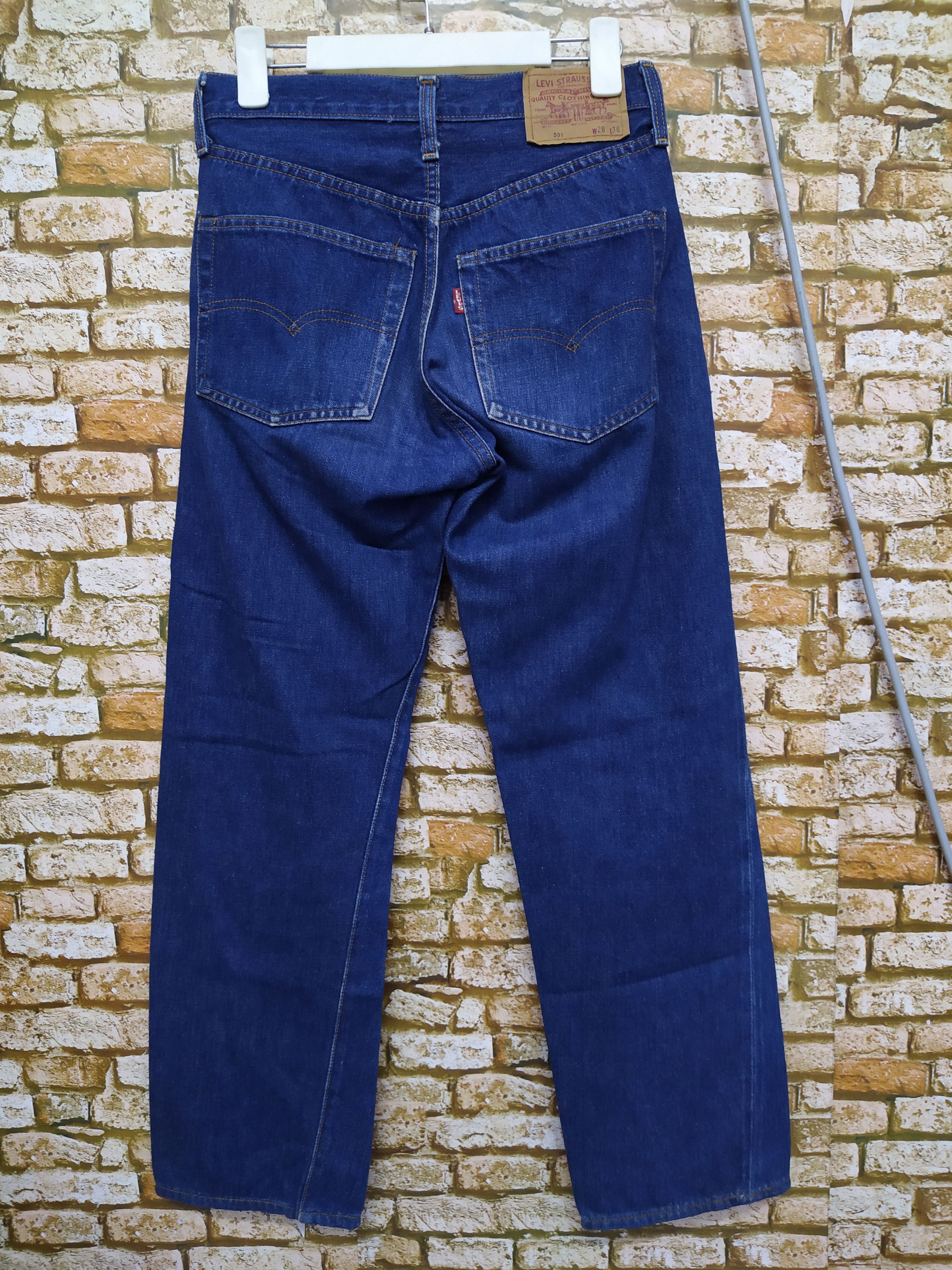 Levi's 90s LEVIS 501 BIG E SELVEDGE DENIM 555 ANNIVERSARY (B255) Size US 27 - 1 Thumbnail
