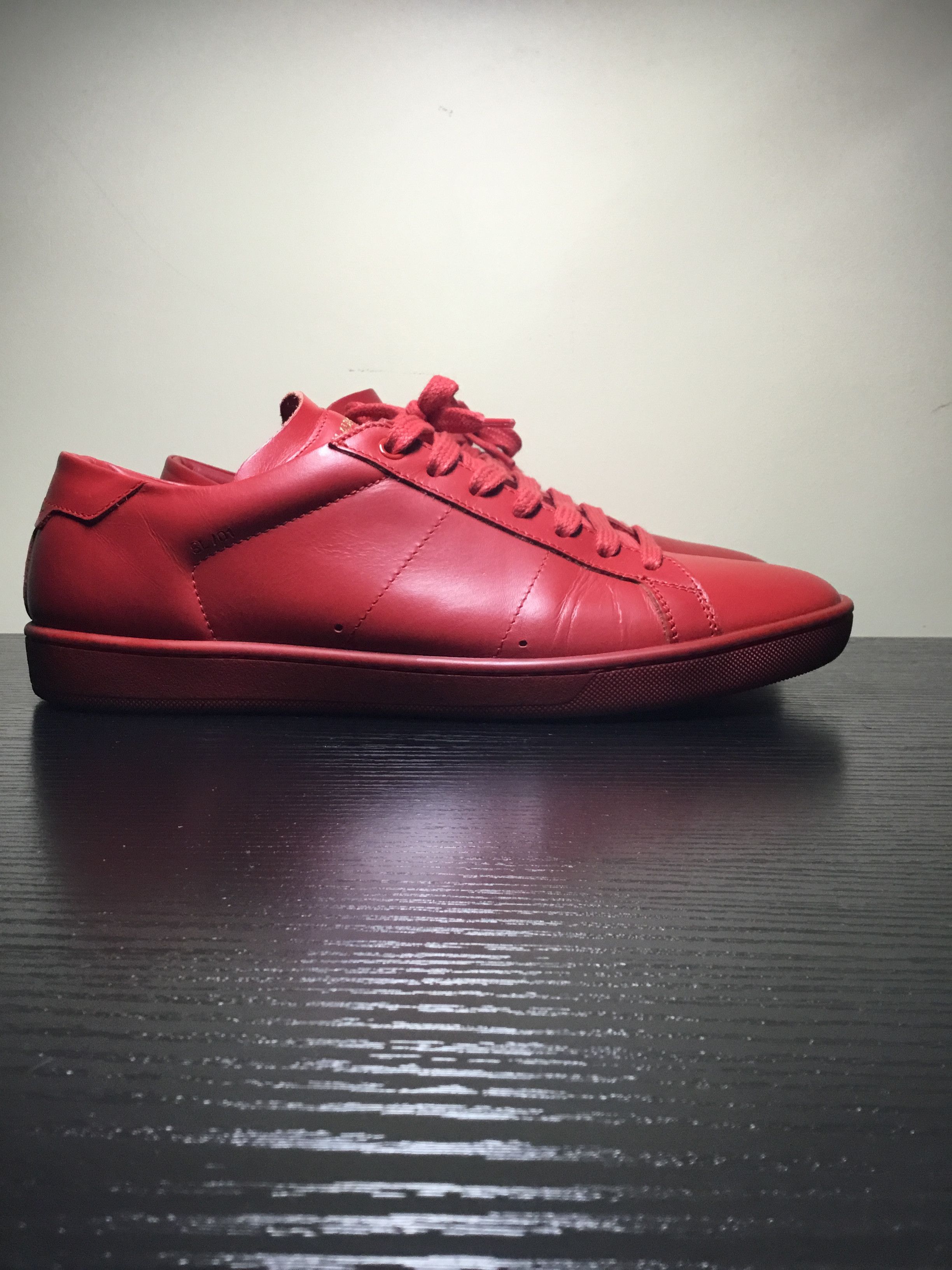 Saint Laurent Low Top Leather 41 1/2