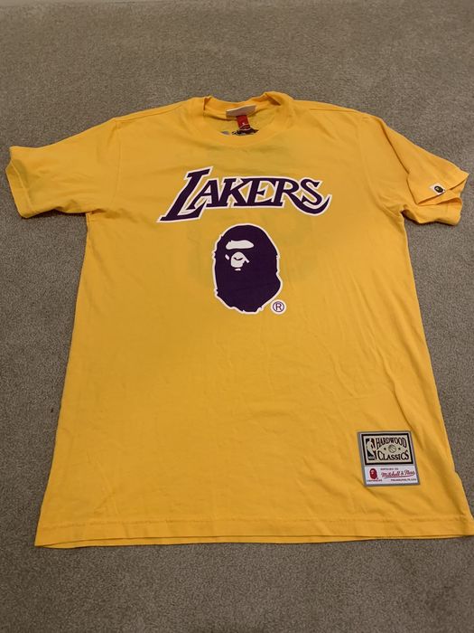 BAPE x Mitchell & Ness Lakers Tee “Yellow”, Men’s